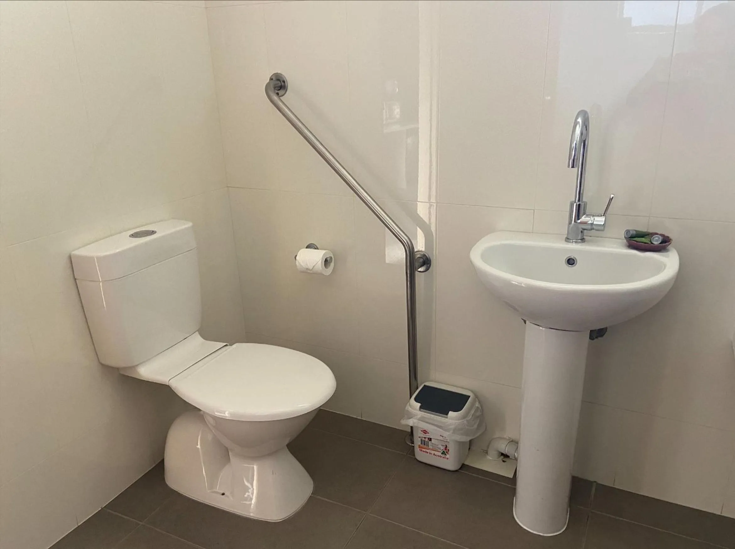 Ashleigh Court Motor Inn