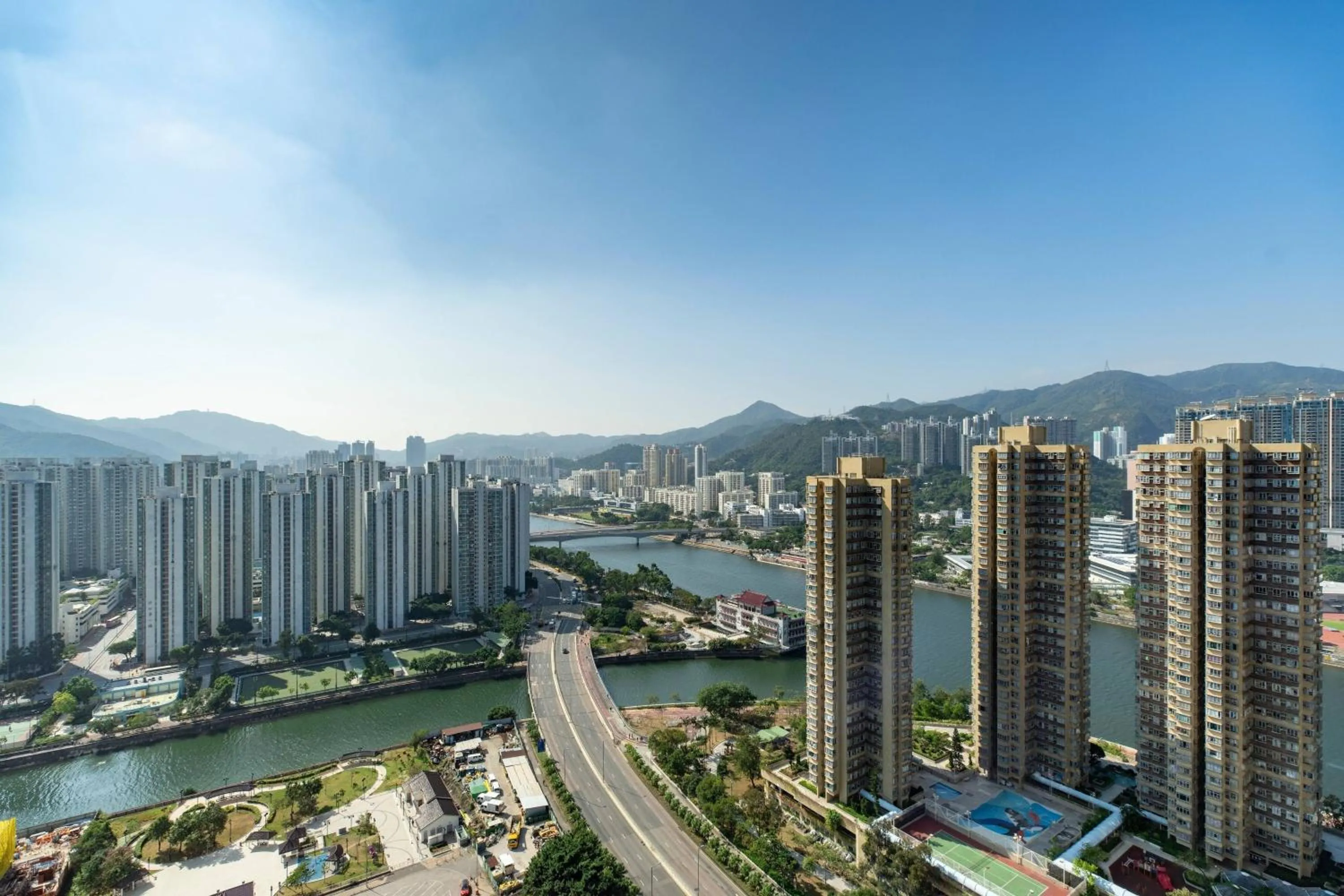 Photo of the whole room in Courtyard by Marriott Hong Kong Sha Tin