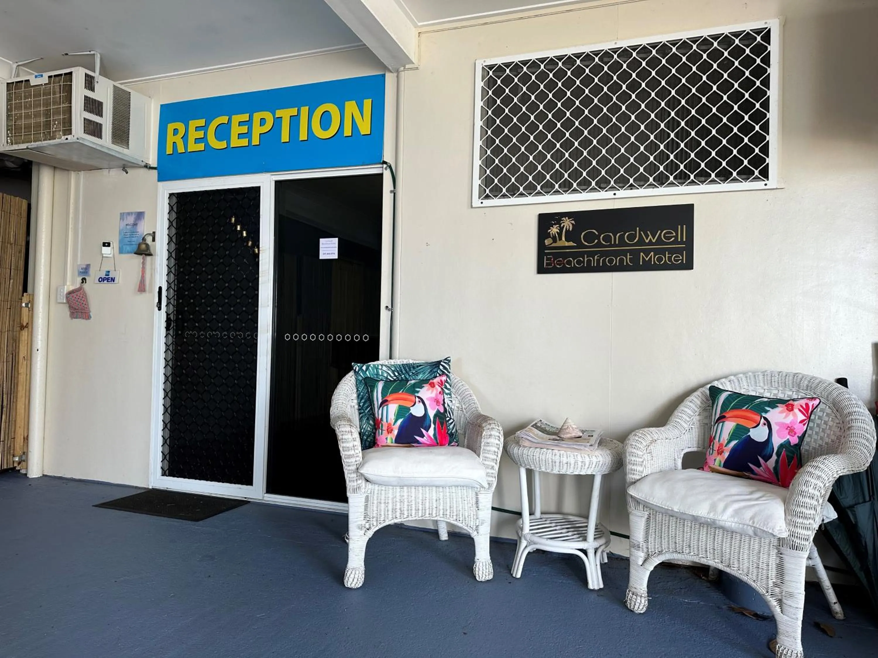 Cardwell Beachfront Motel