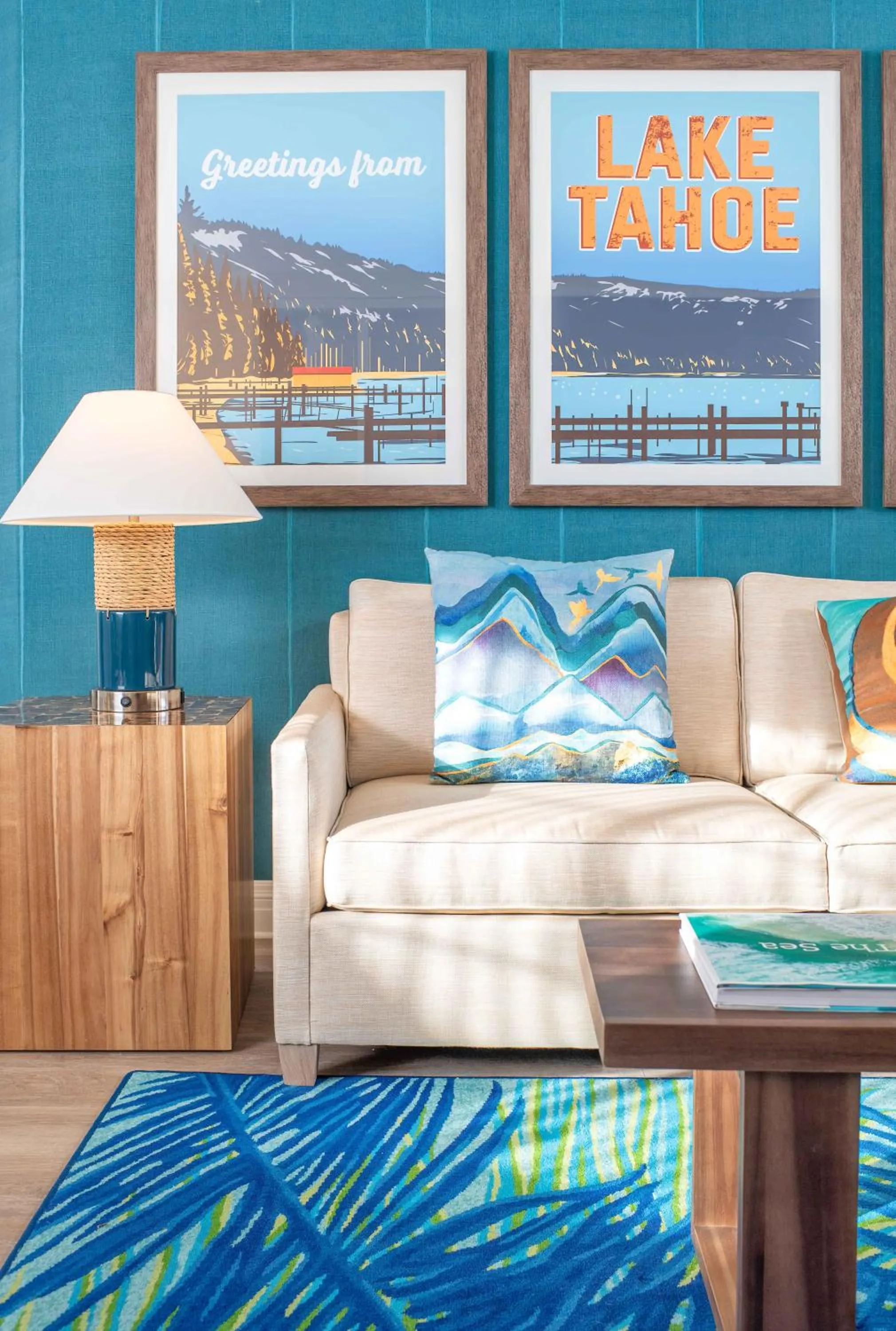 Living room in Margaritaville Resort Lake Tahoe