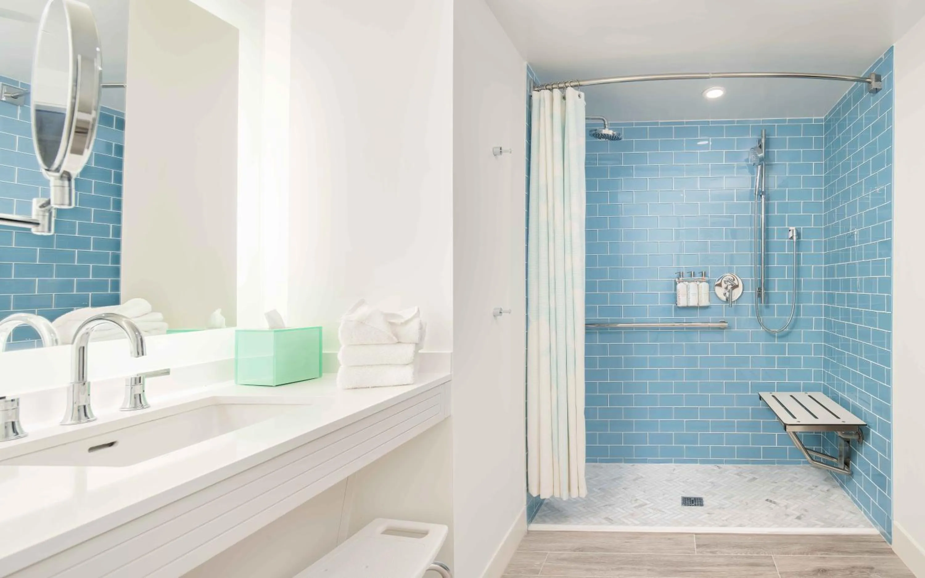 Shower in Margaritaville Resort Lake Tahoe