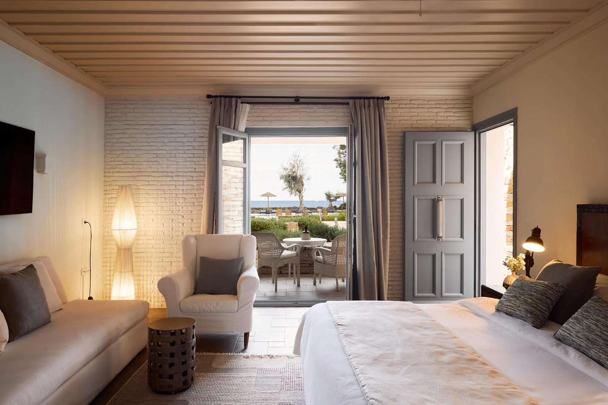 Bedroom, Bed in Porto Kea Suites by Sandglass
