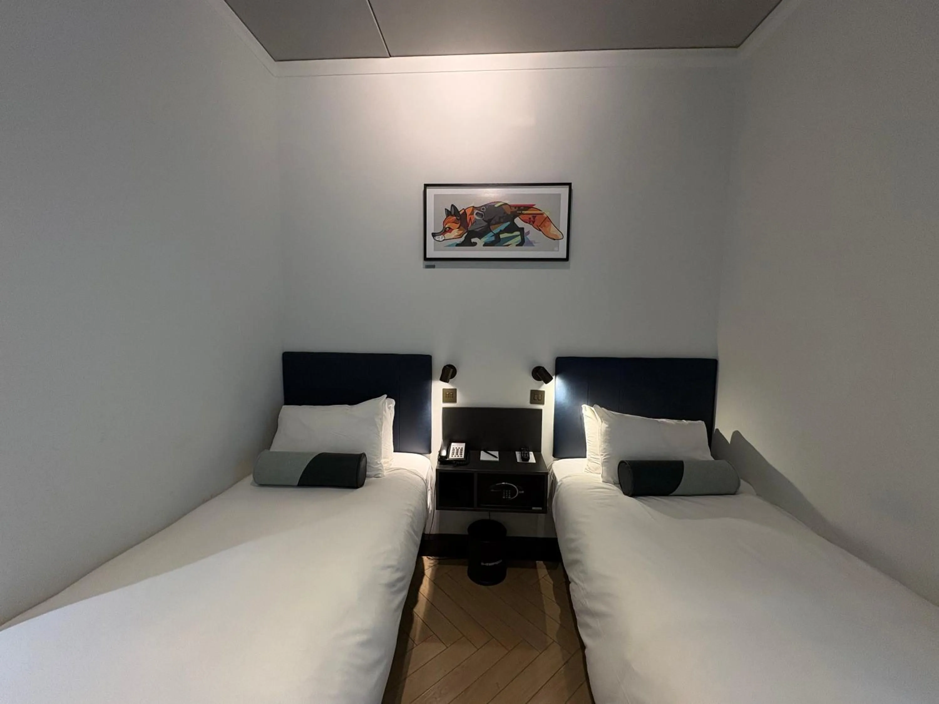 Bedroom, Bed in The Hendrick Smithfield