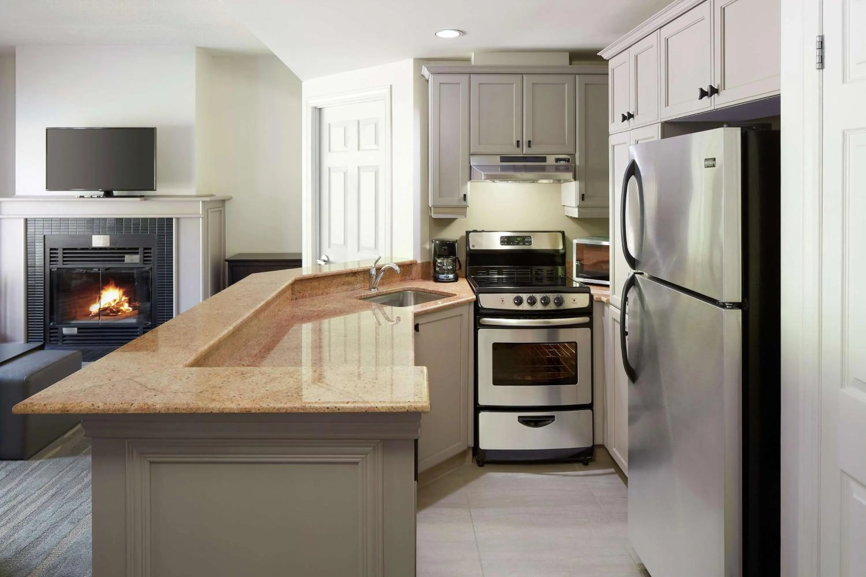 Bedroom in Homewood Suites by Hilton Mont-Tremblant Resort