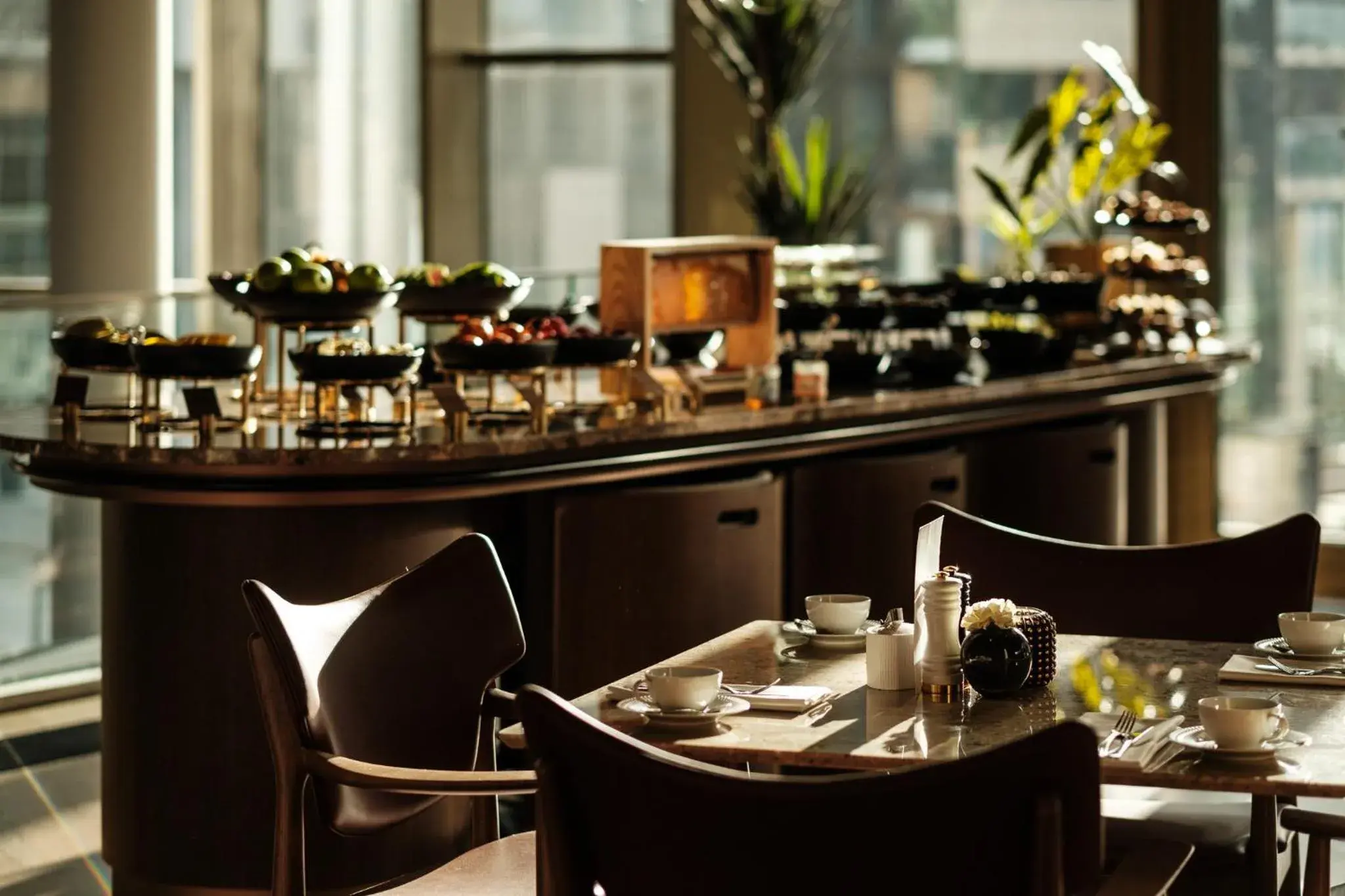 Breakfast in The Thief Breakfast in The Thief