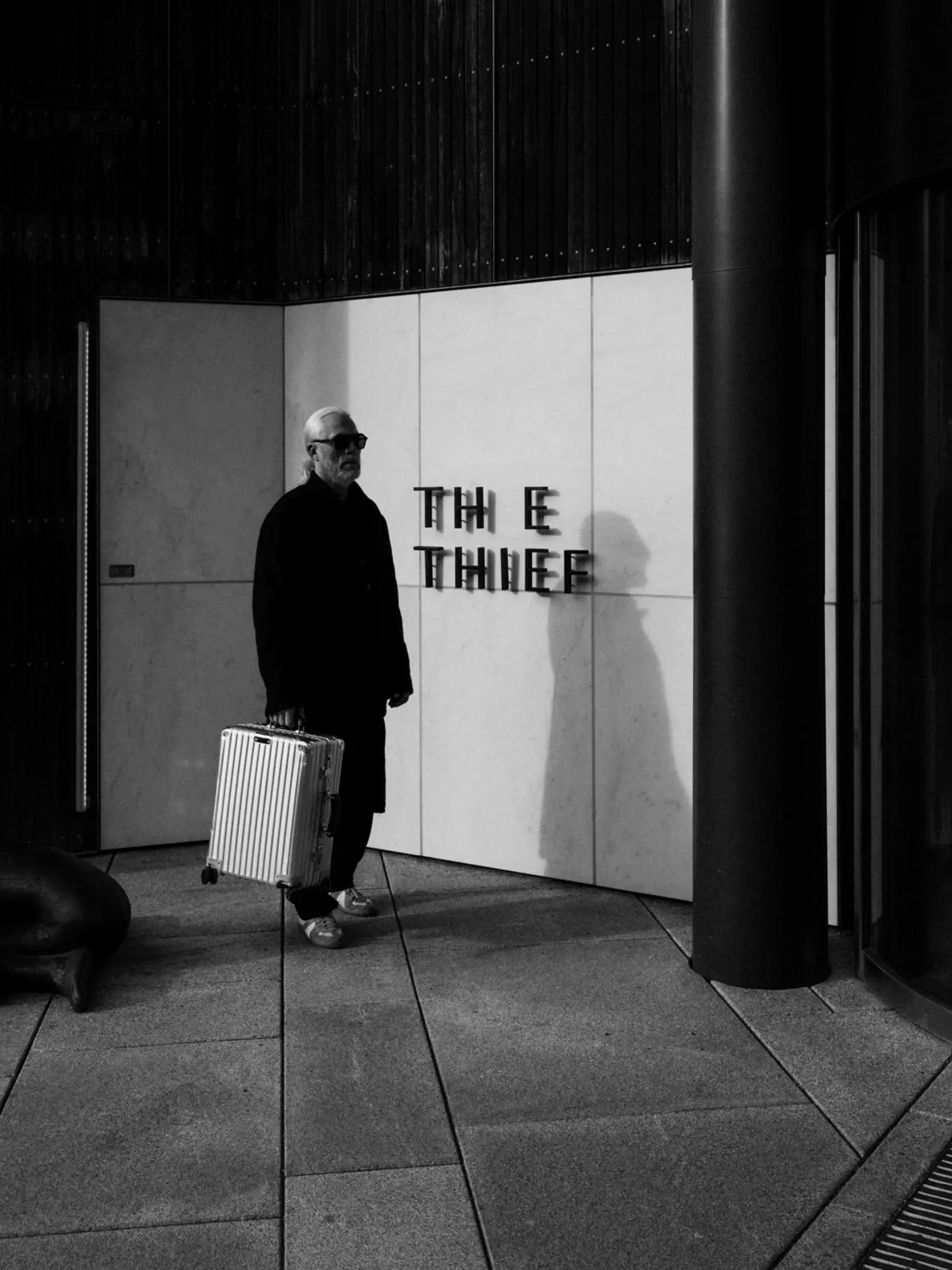 Facade/entrance in The Thief Facade/entrance in The Thief