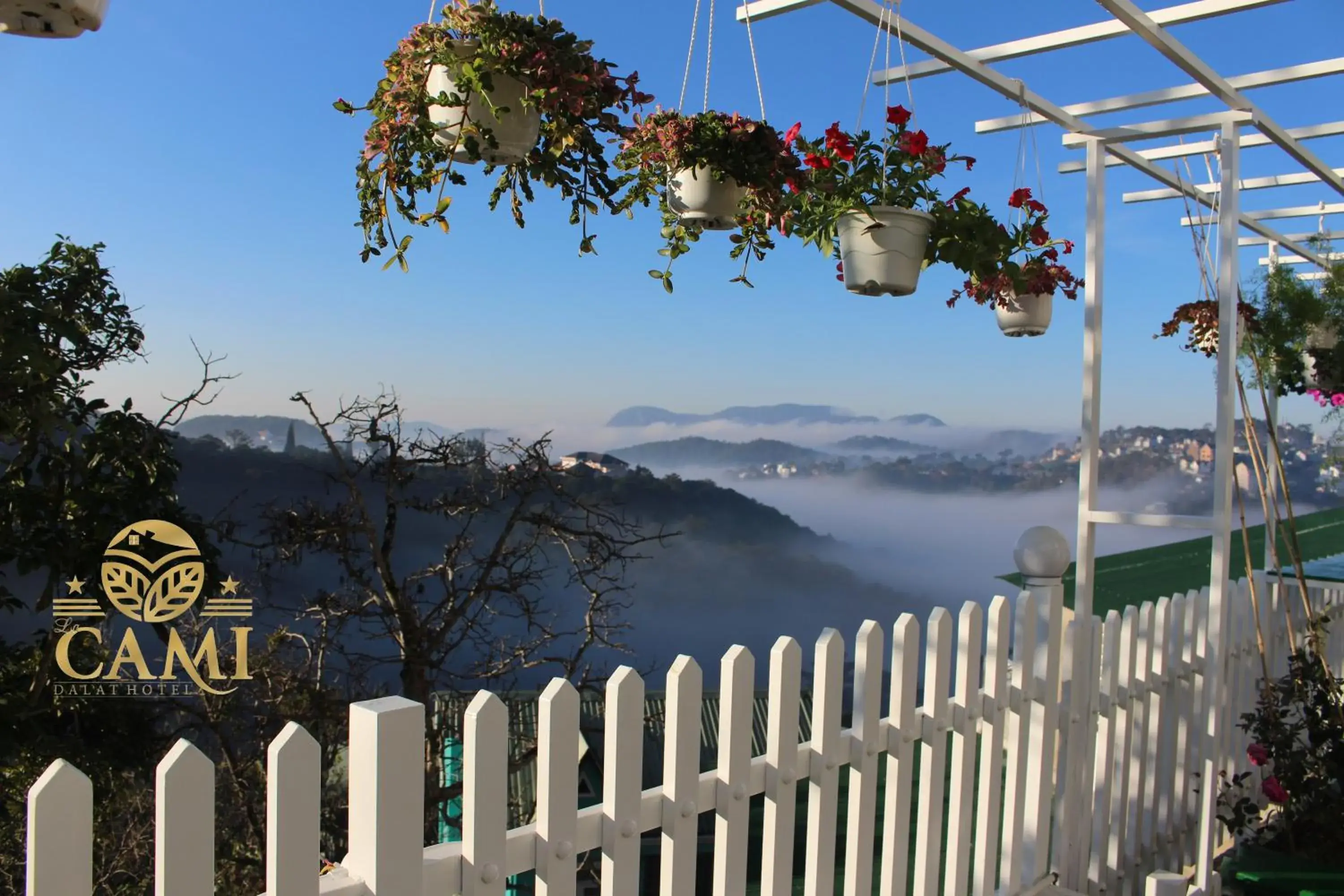 Property building in Lacami Dalat Hotel Property building in Lacami Dalat Hotel