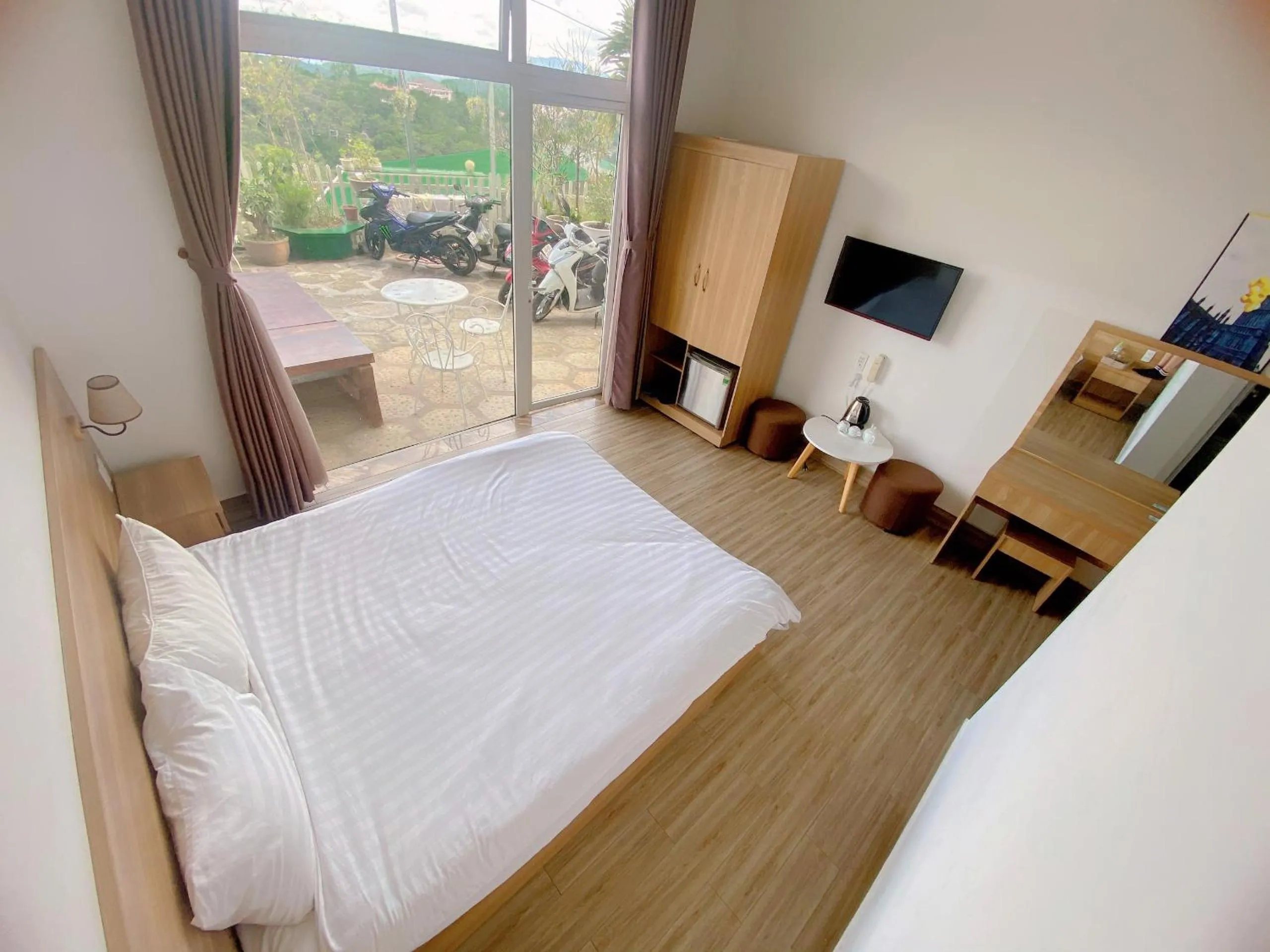 Photo of the whole room, Bed in Lacami Dalat Hotel