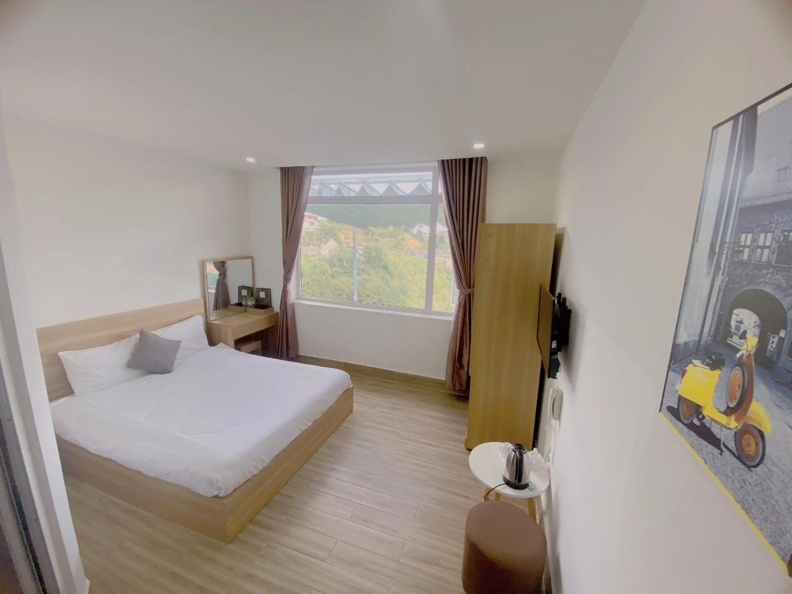 Photo of the whole room, Bed in Lacami Dalat Hotel