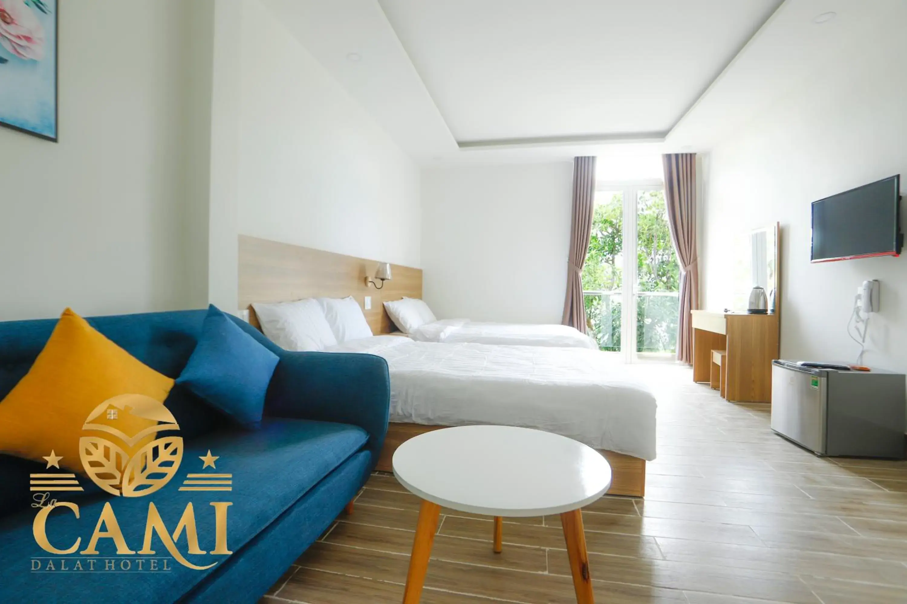 Photo of the whole room, Bed in Lacami Dalat Hotel Photo of the whole room, Bed in Lacami Dalat Hotel