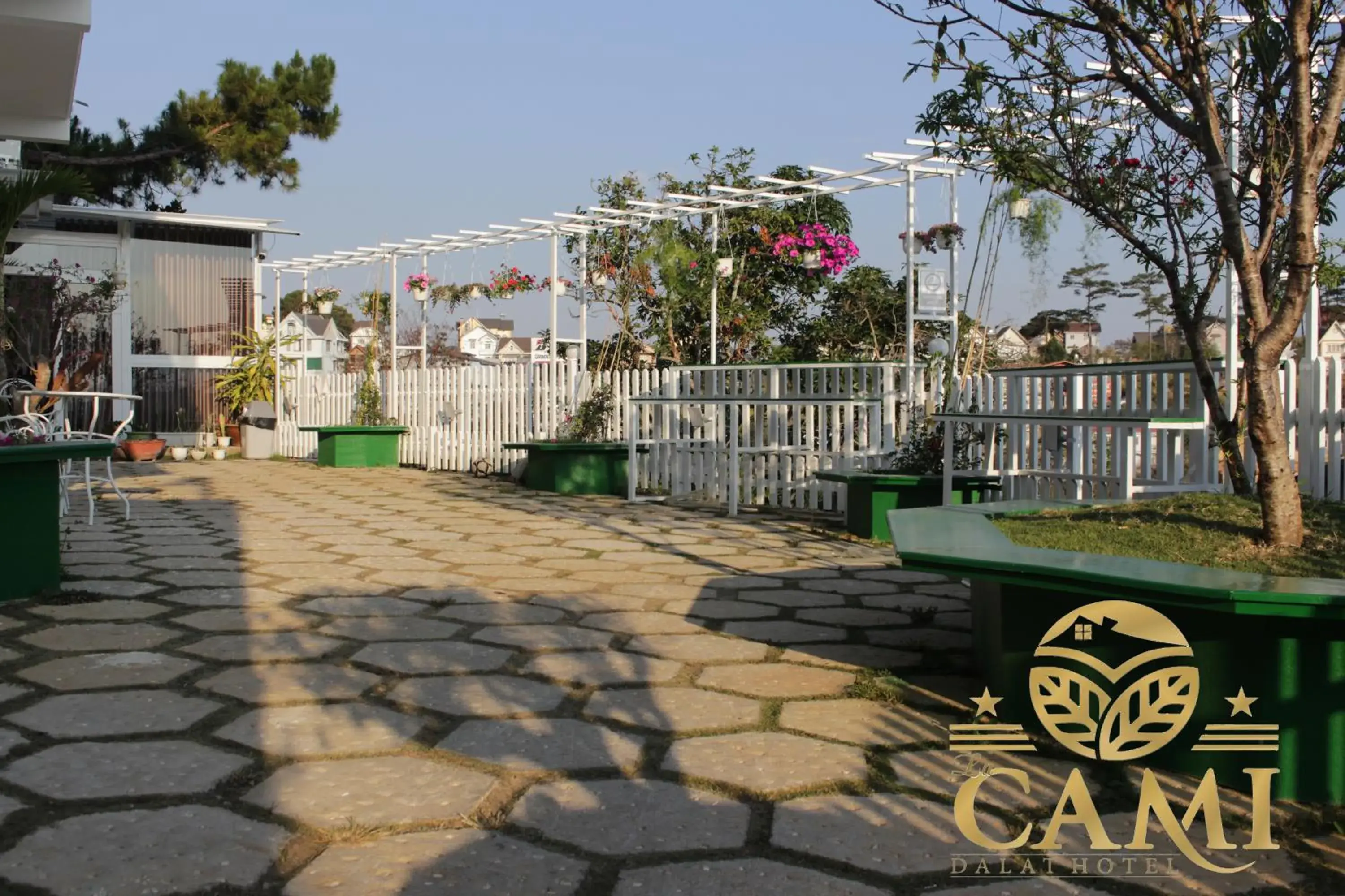 Property building in Lacami Dalat Hotel Property building in Lacami Dalat Hotel