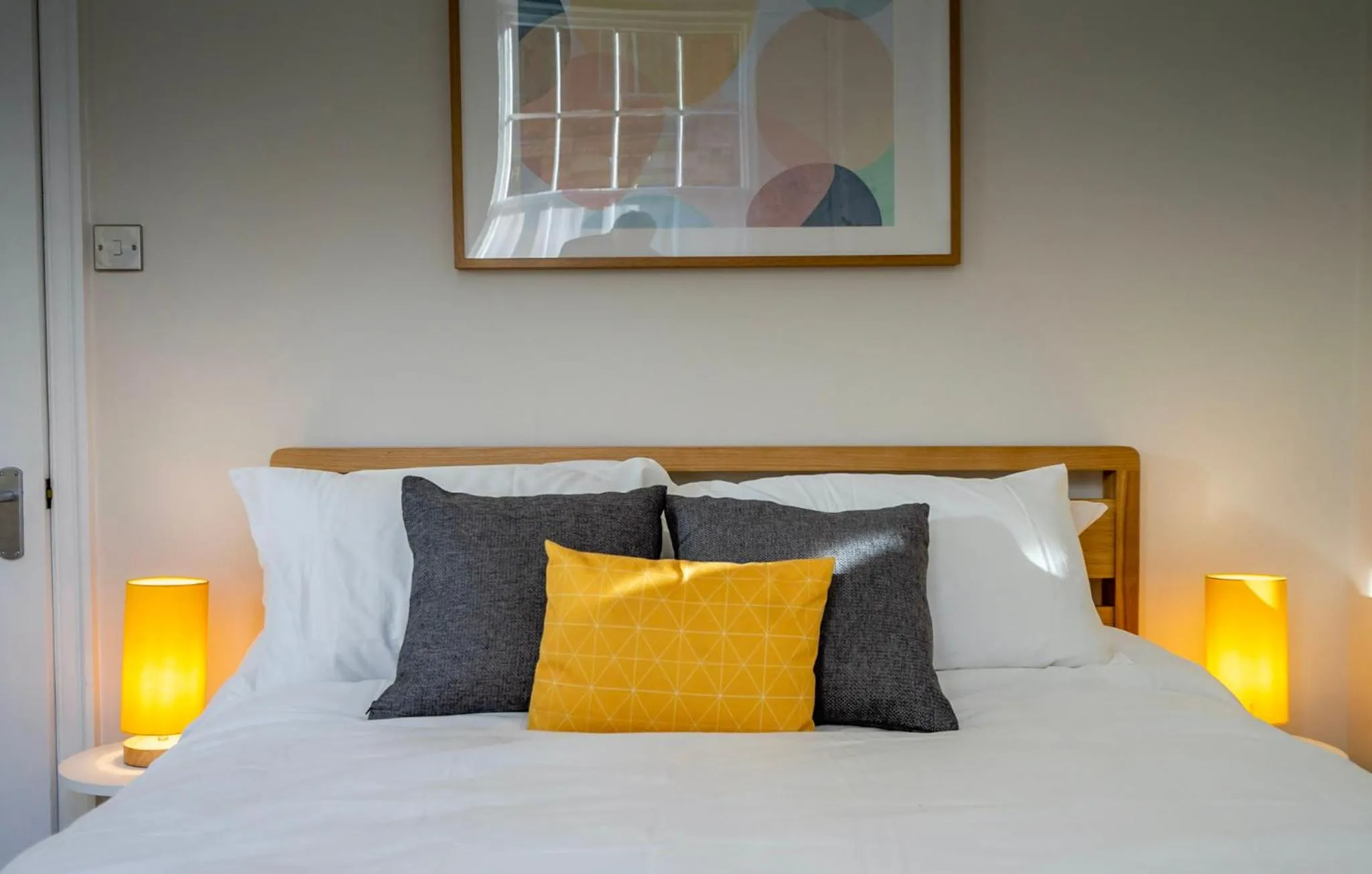 Bedroom, Bed in Heart of the City Luxury Apartment
