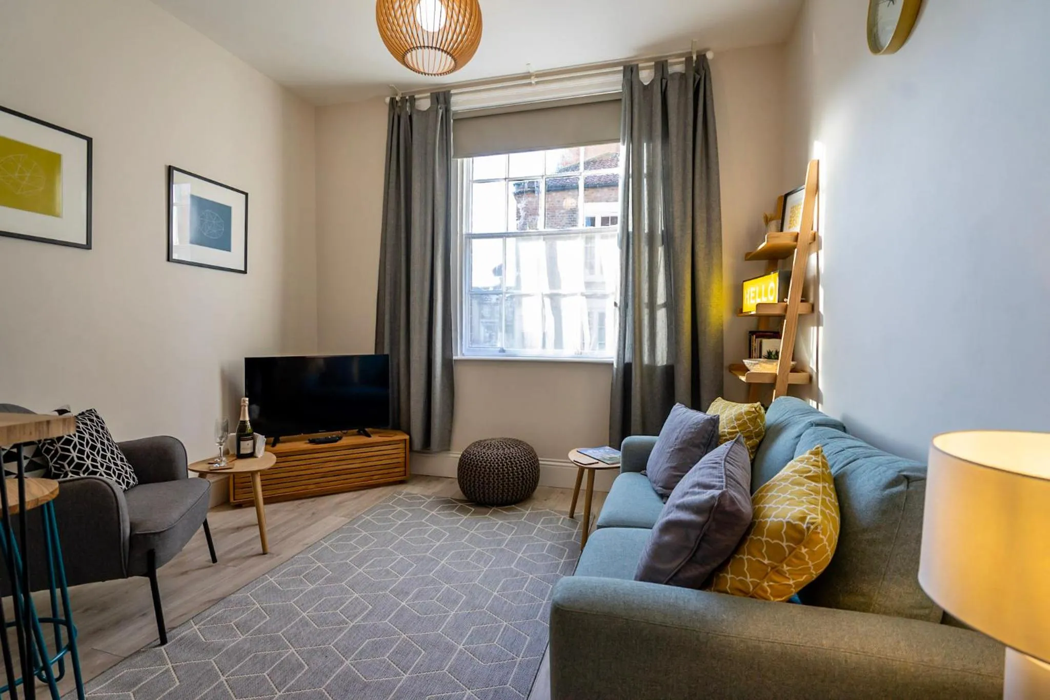 Living room in Heart of the City Luxury Apartment
