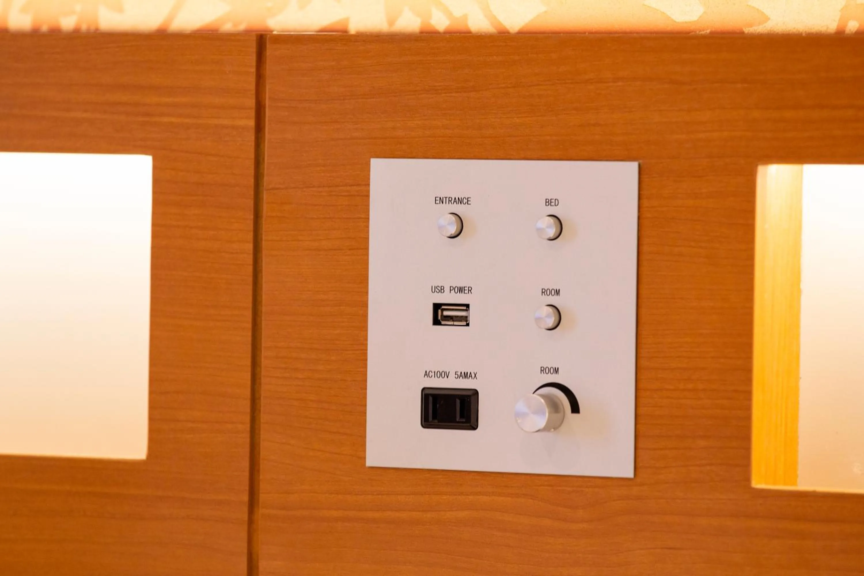 Decorative detail in karaksa hotel grande Shin-Osaka Tower