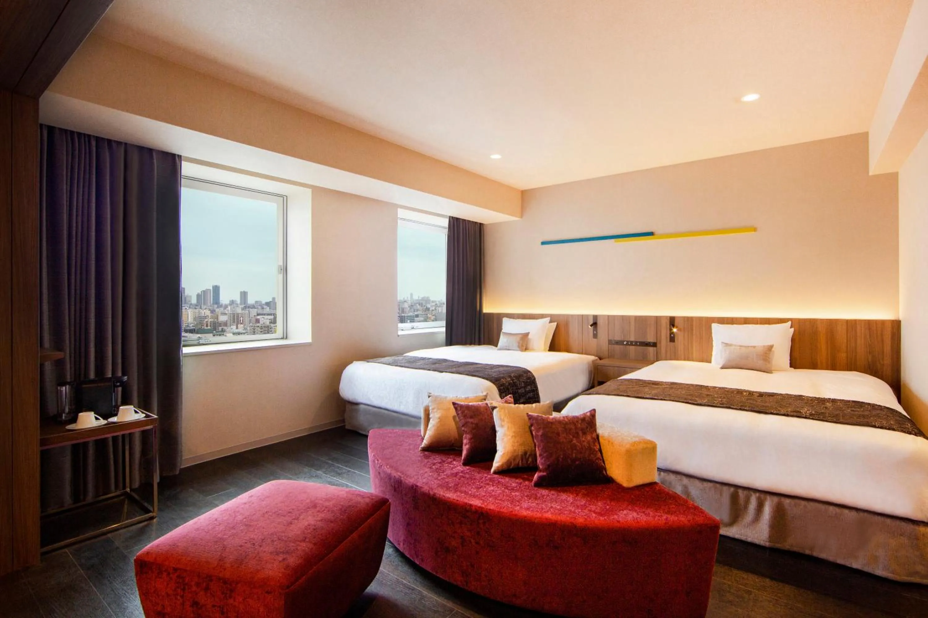 Photo of the whole room, Bed in karaksa hotel grande Shin-Osaka Tower