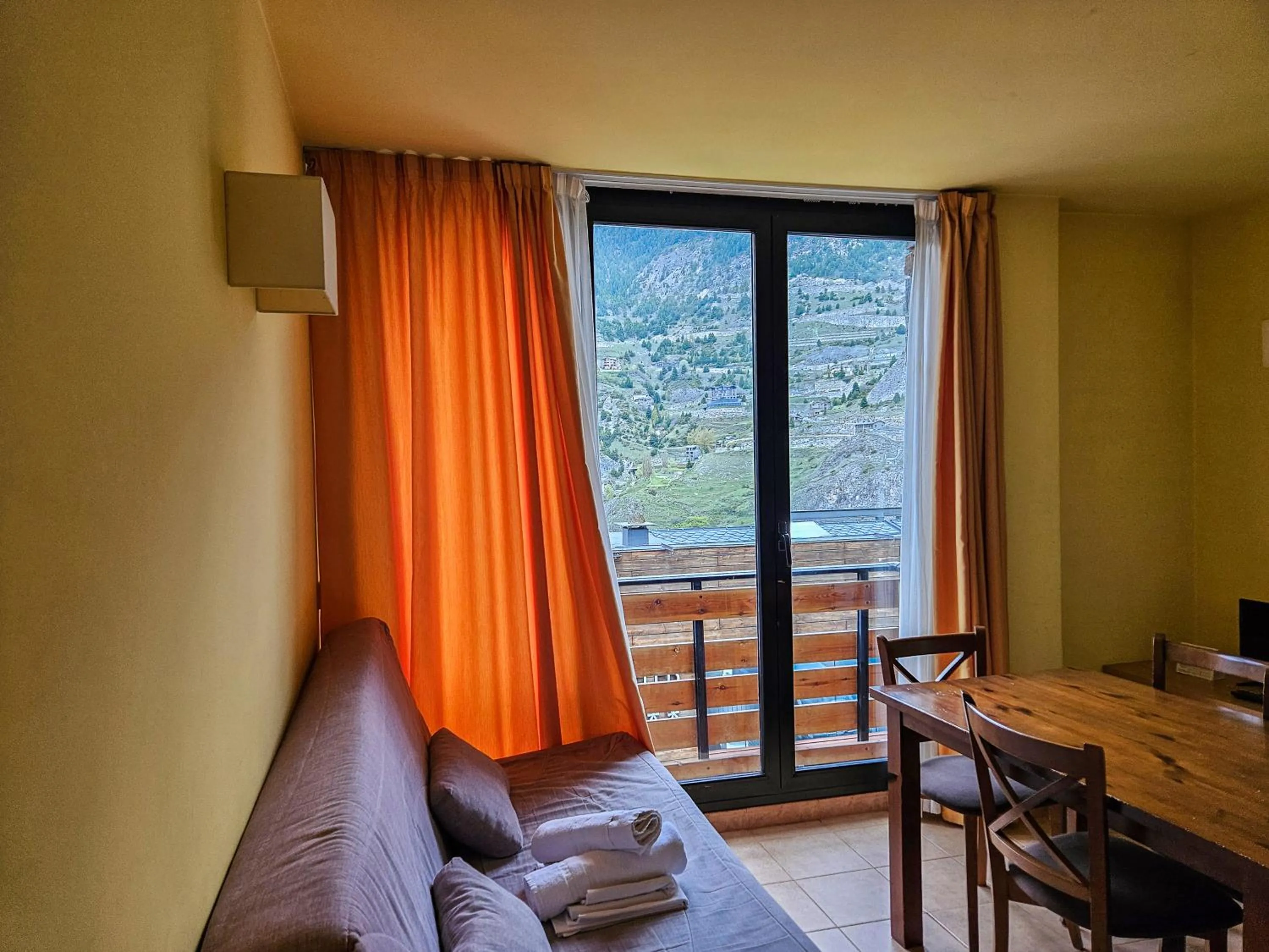 Living room in Apartamentos Canillo Ribagrossa 3000