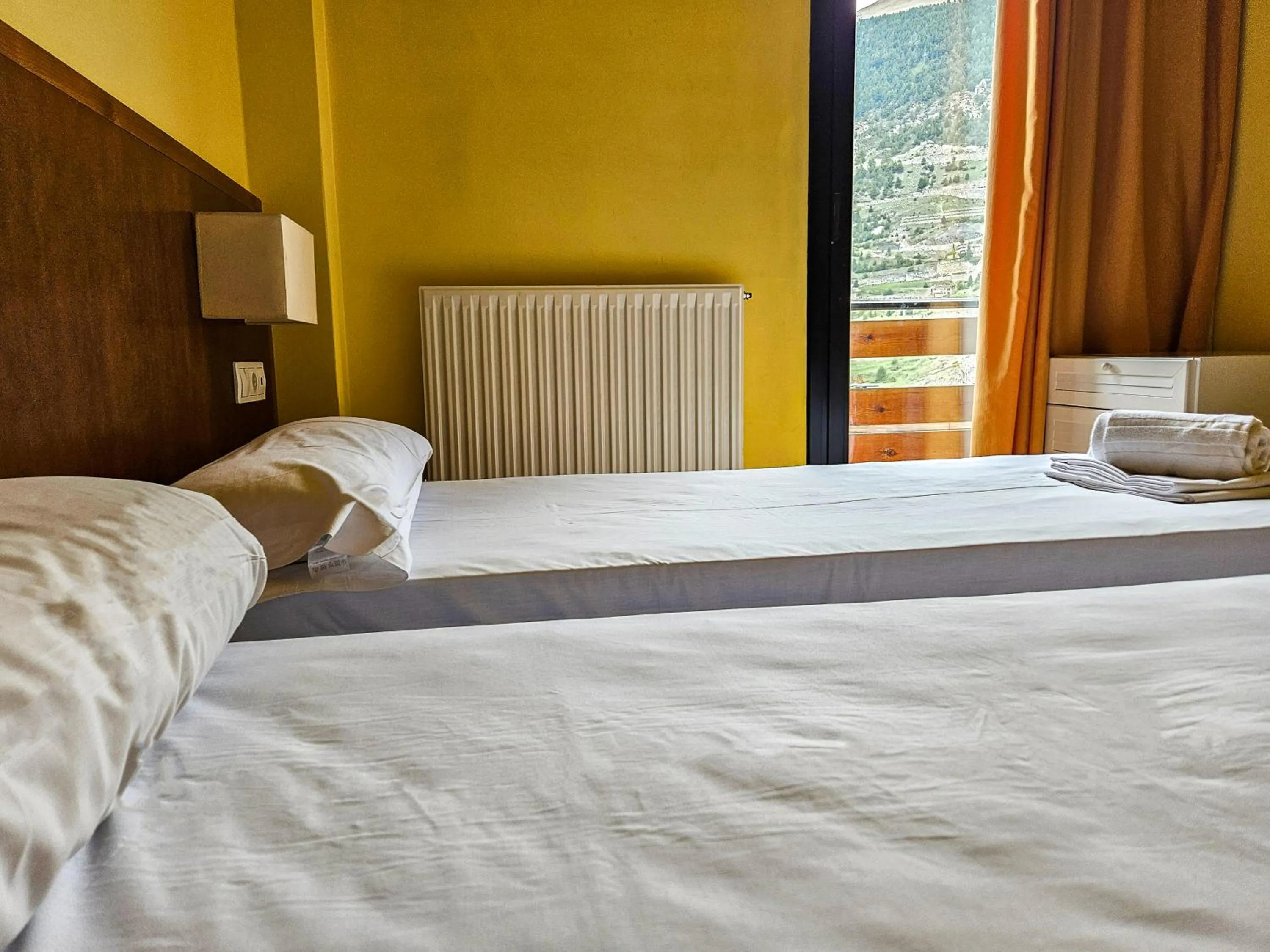 Bed in Apartamentos Canillo Ribagrossa 3000