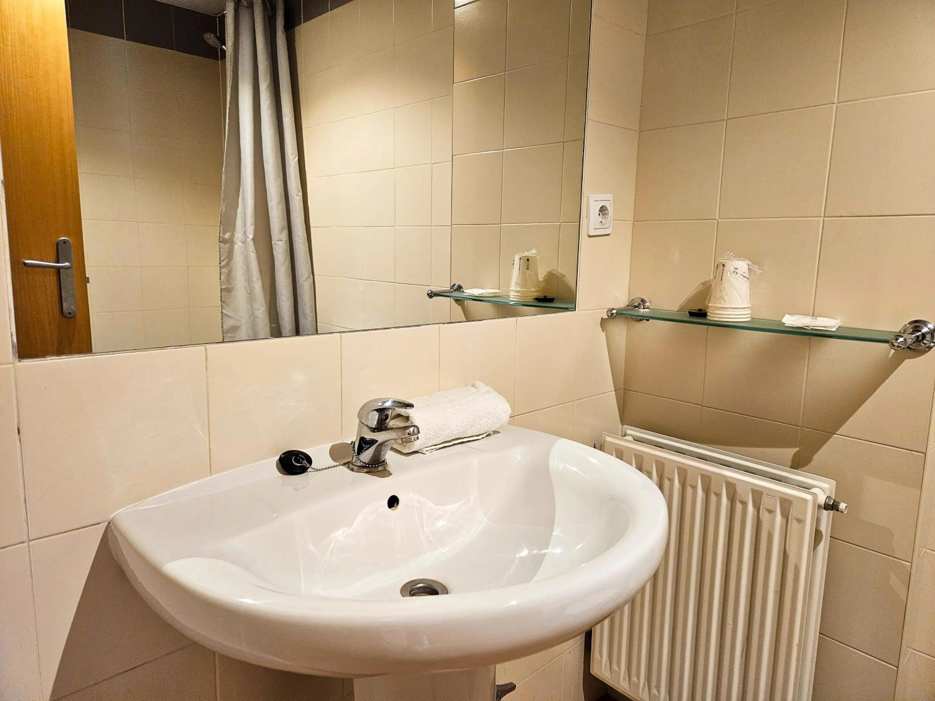 Bathroom in Apartamentos Canillo Ribagrossa 3000
