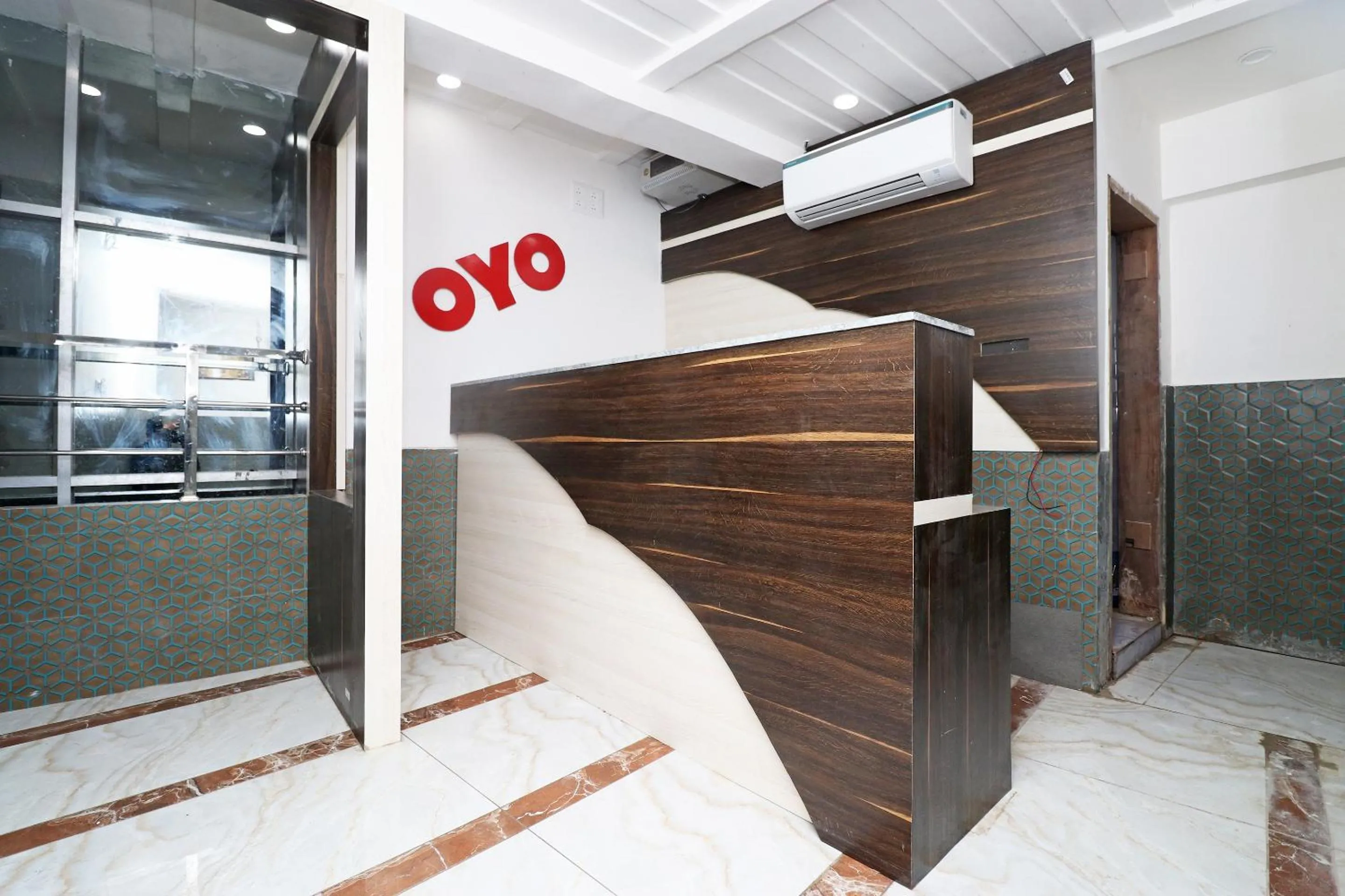 Lobby or reception in Super Hotel O R.c. Residency