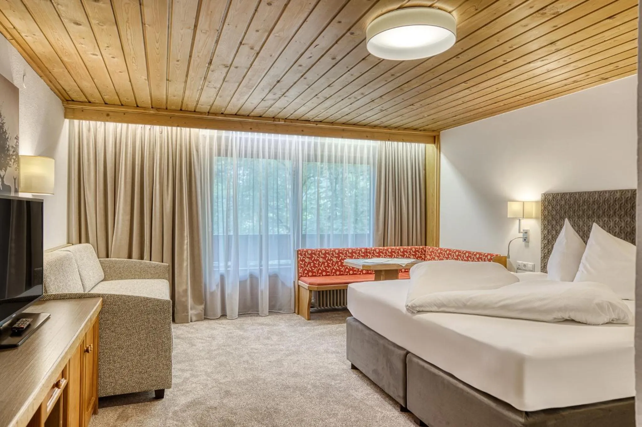 Photo of the whole room, Bed in Hotel Klausnerhof