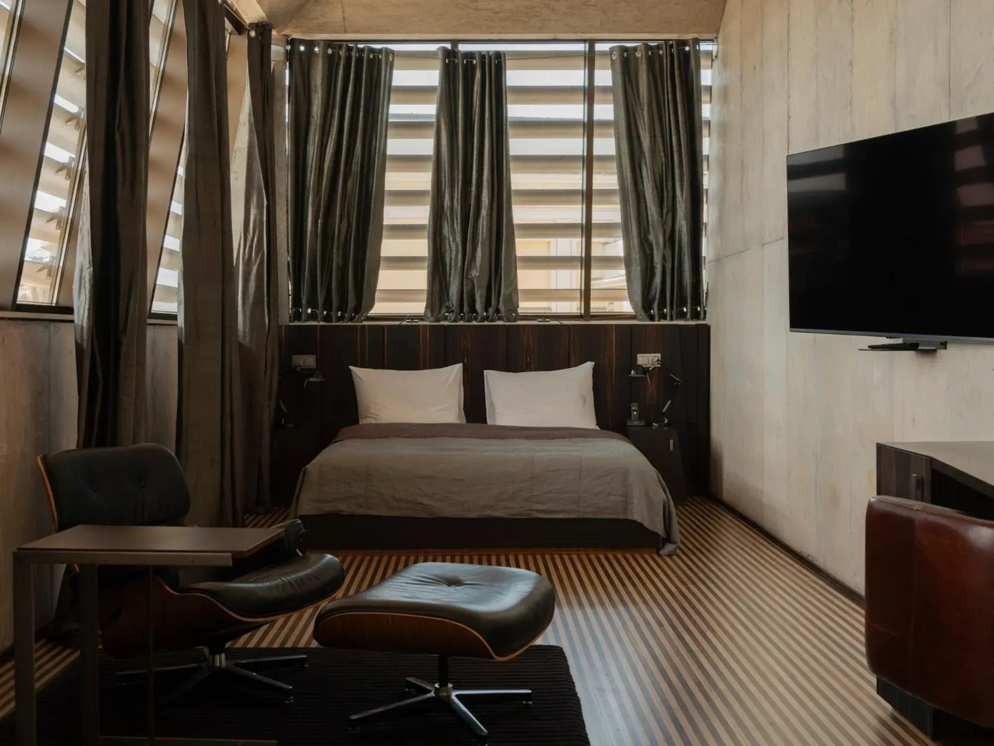 Deluxe Double Room in Hotel Monopol Deluxe Double Room in Hotel Monopol