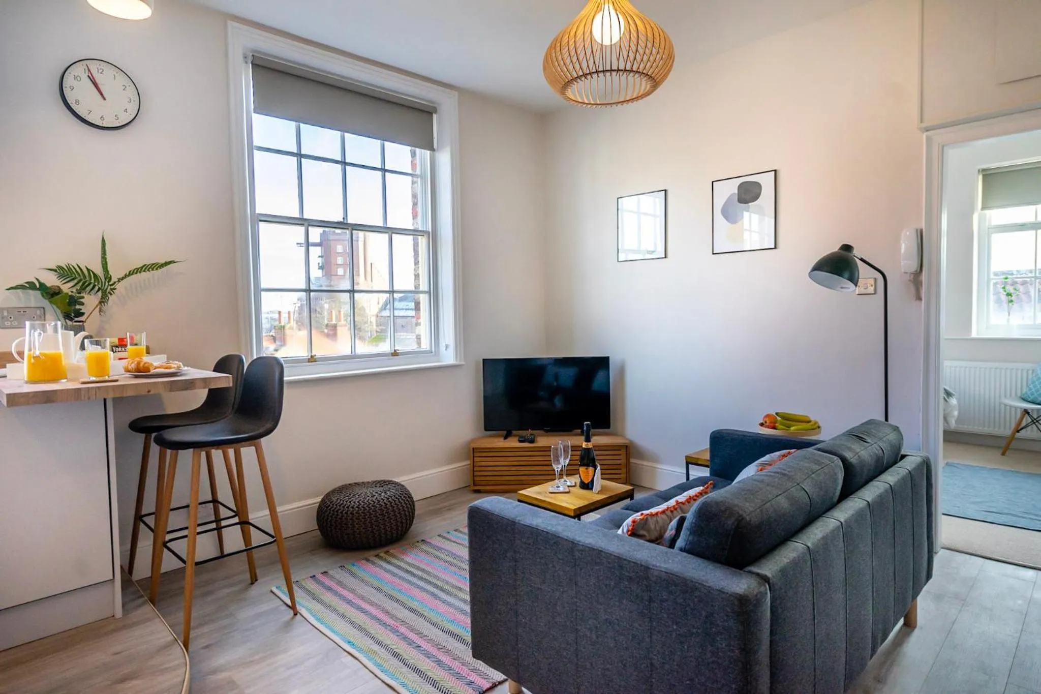 Riverside City Loft Apartment