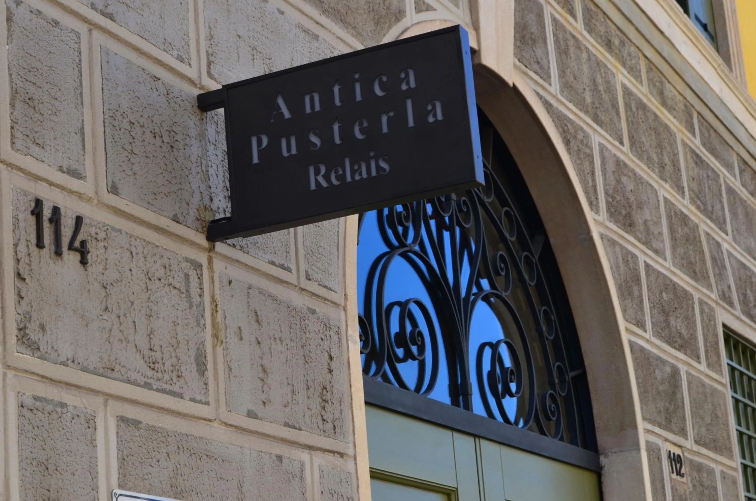 Facade/entrance in Antica Pusterla Relais de Charme