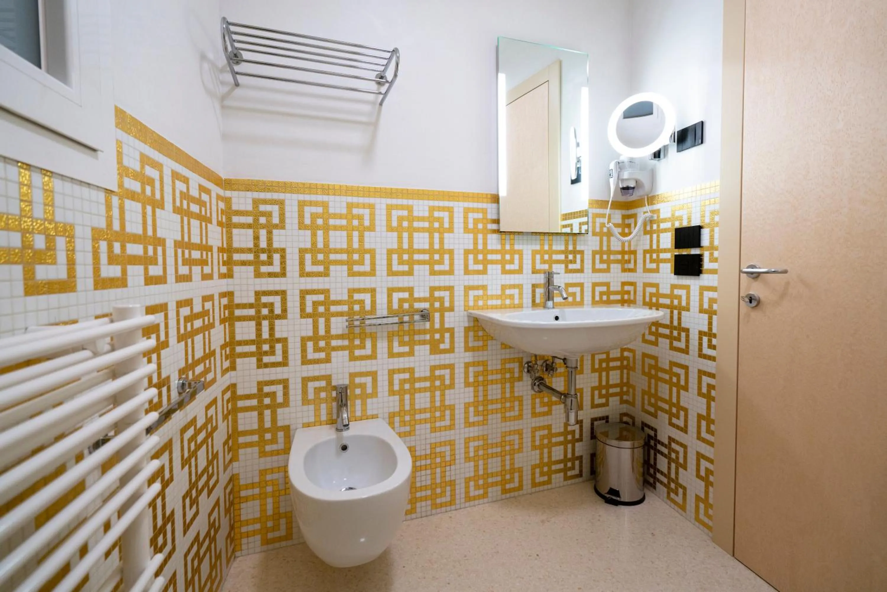 Shower in Antica Pusterla Relais de Charme