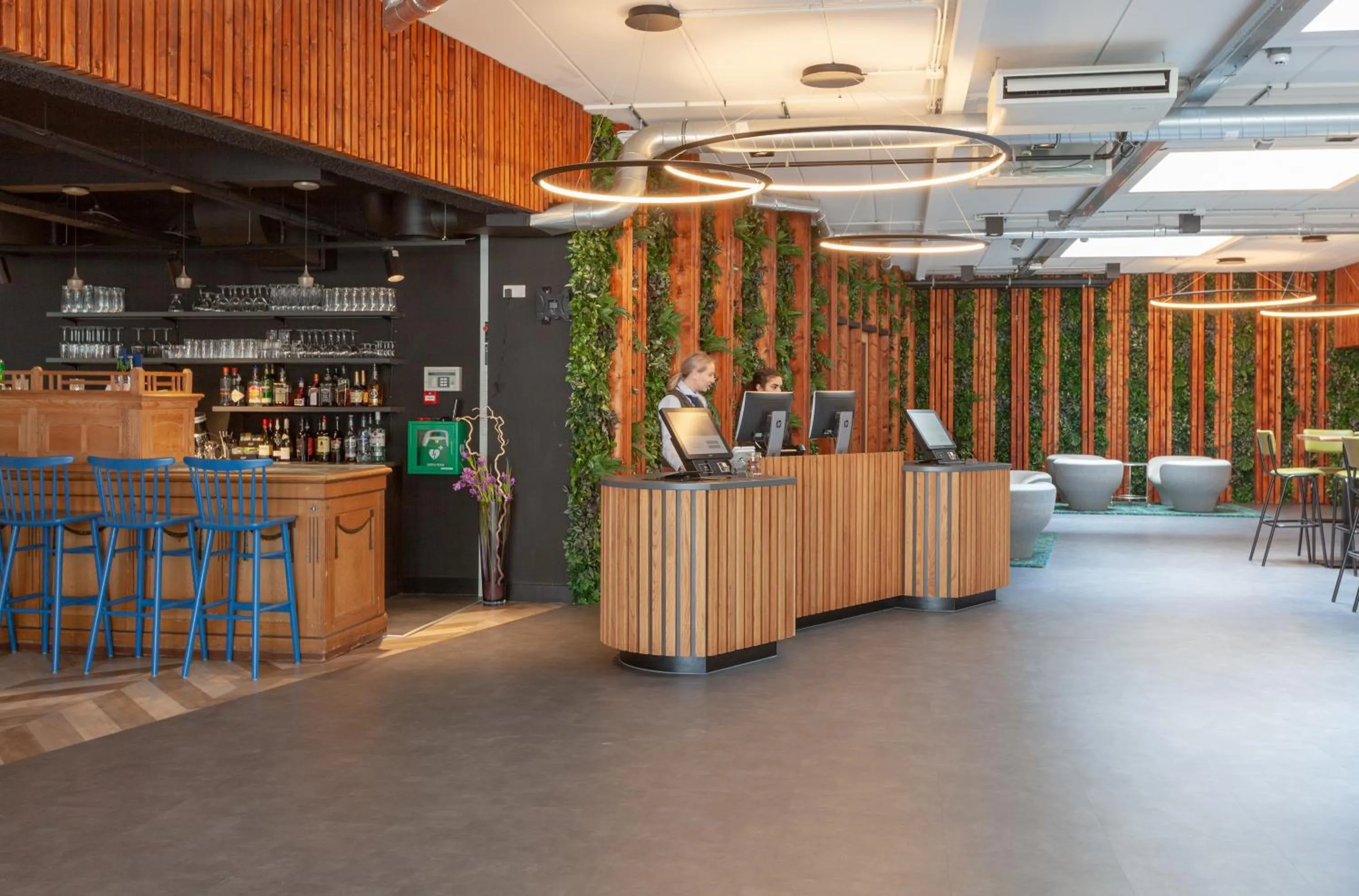 Lobby or reception in Best Western Plus Hotel Amstelveen