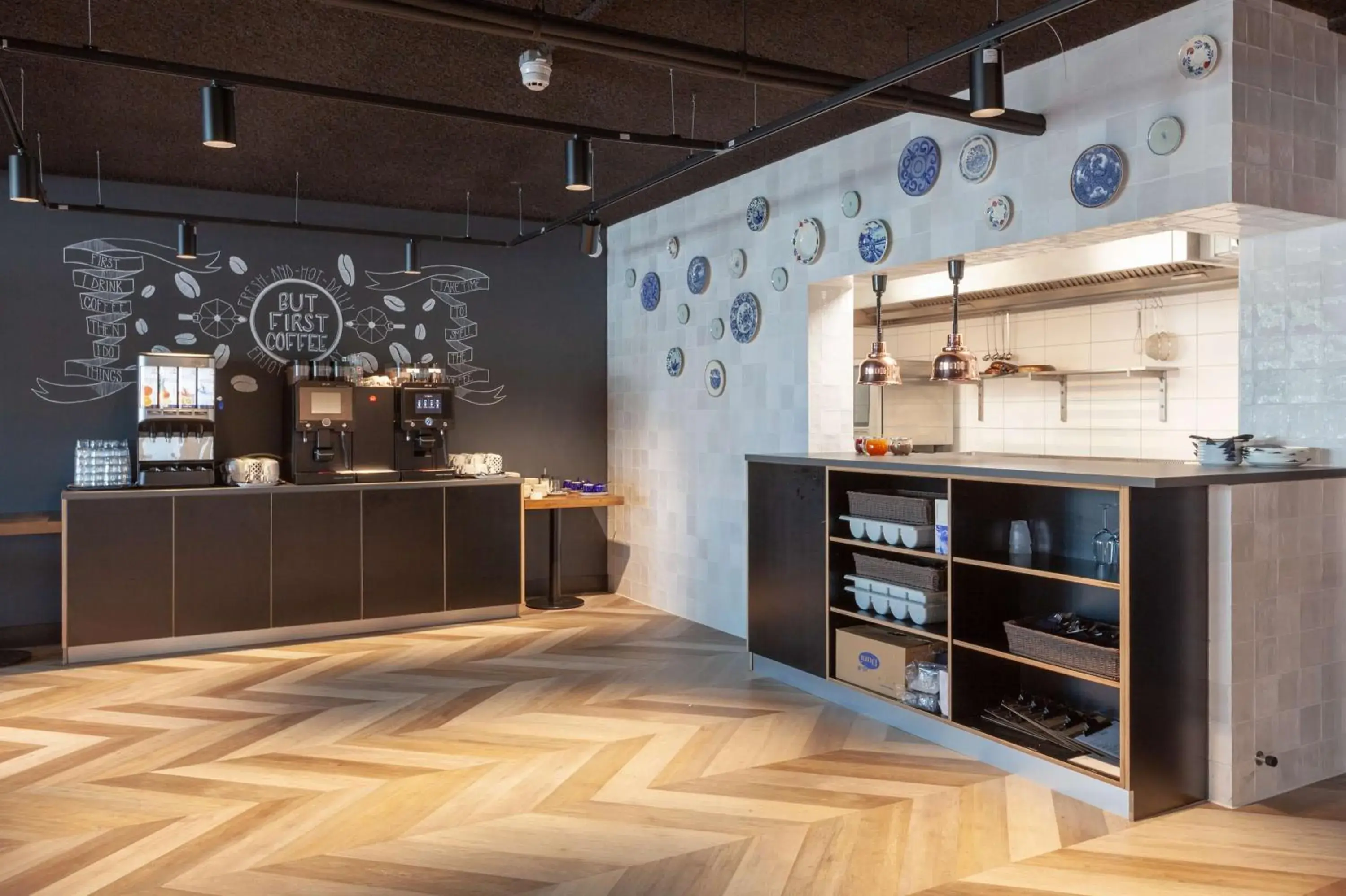 Lounge or bar in Best Western Plus Hotel Amstelveen Lounge or bar in Best Western Plus Hotel Amstelveen