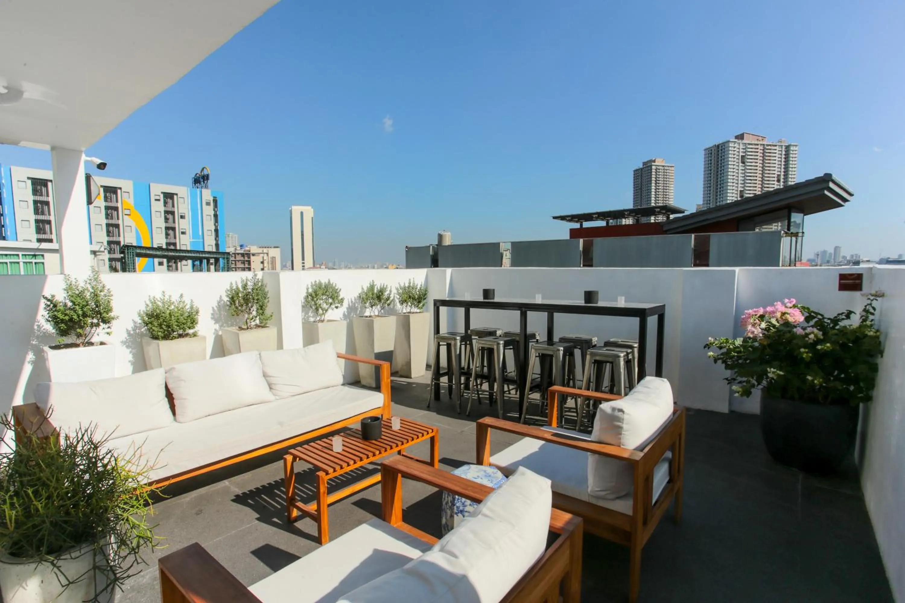 Property building in Gomez House