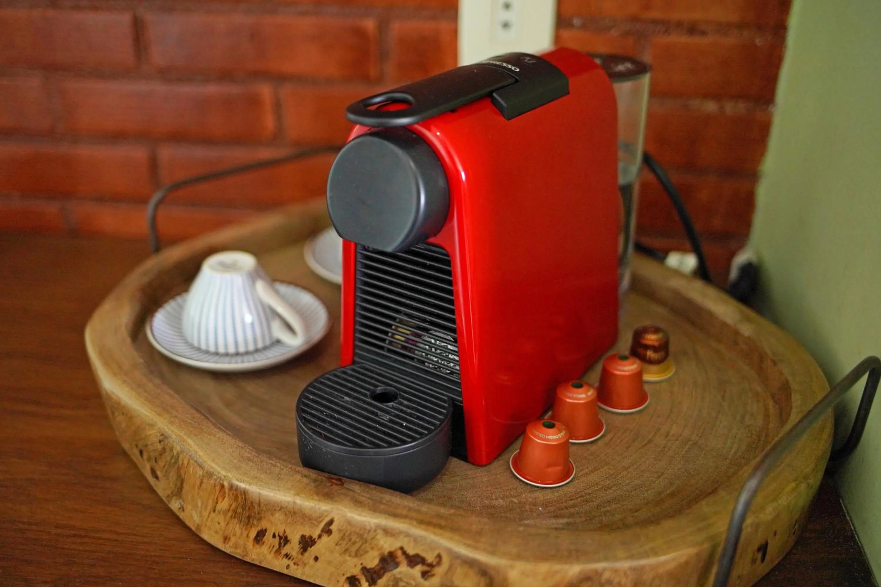 Coffee/tea facilities in Cliffside Luxury Inn