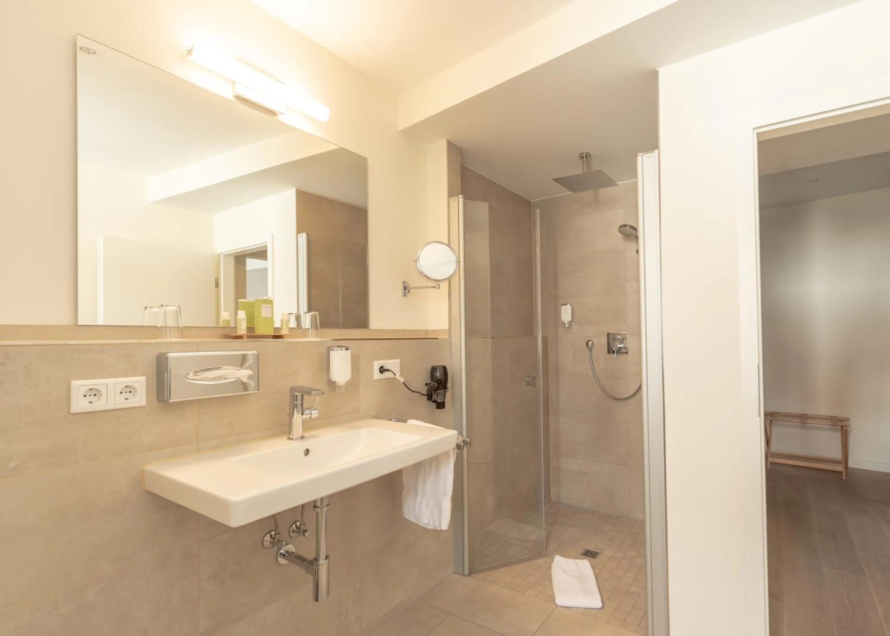 Bathroom in Romantik Hotel Walhalla