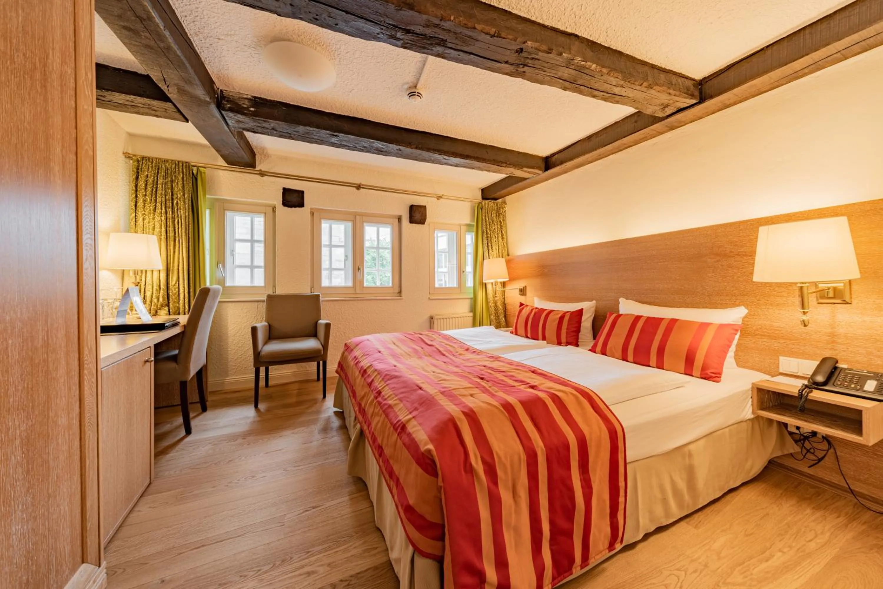 Bed in Romantik Hotel Walhalla