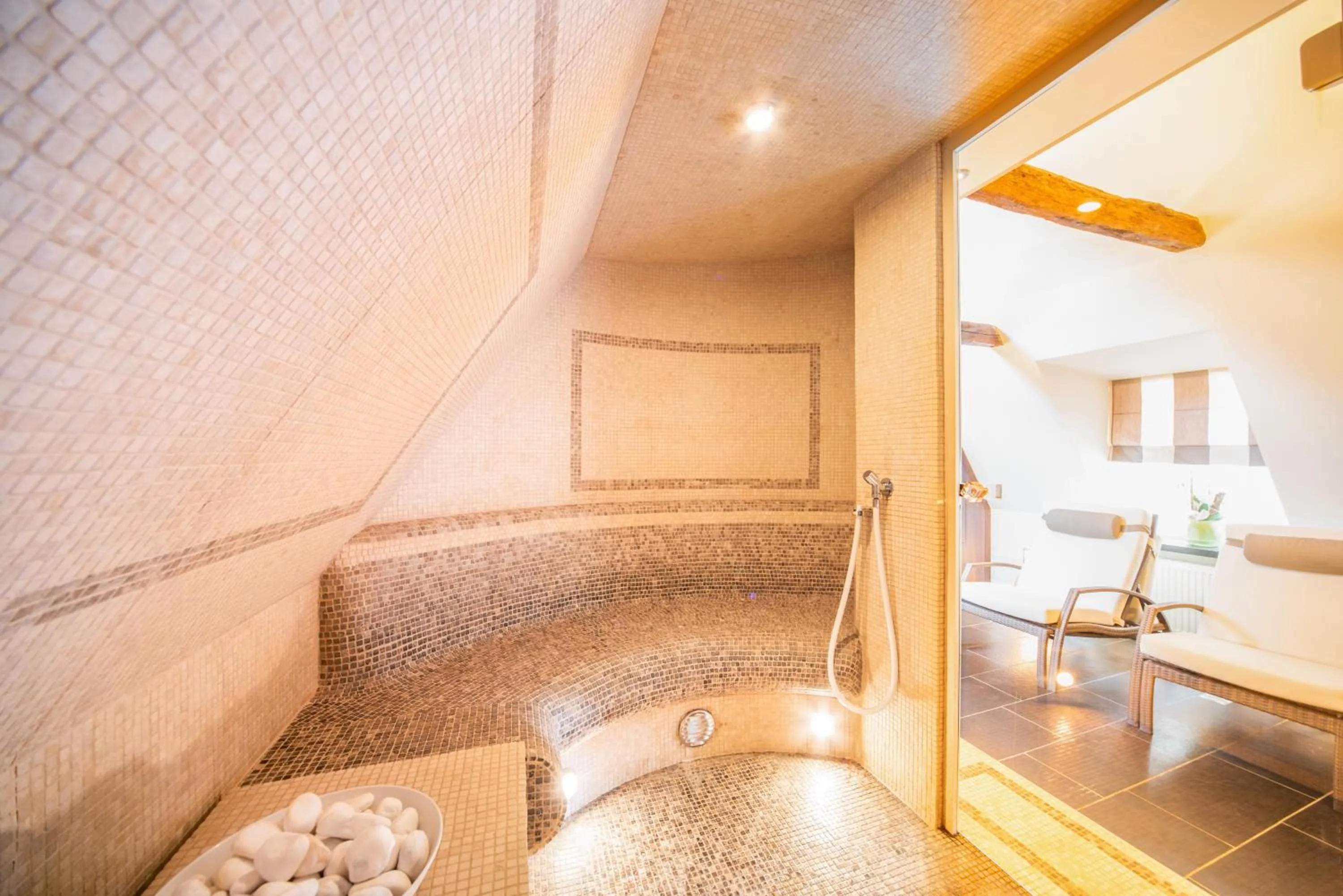 Steam room in Romantik Hotel Walhalla