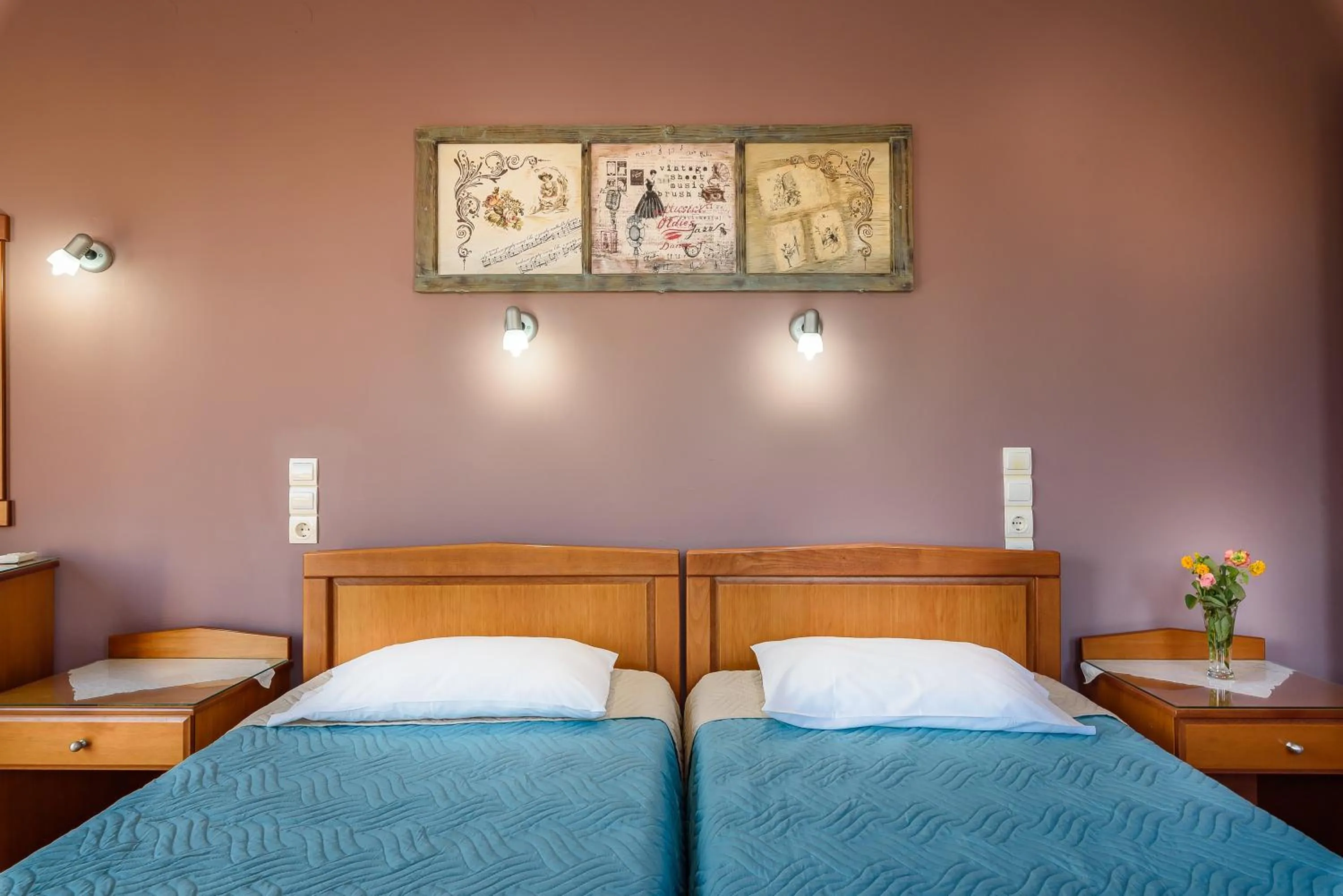 Bedroom, Bed in Irinoula Dreams