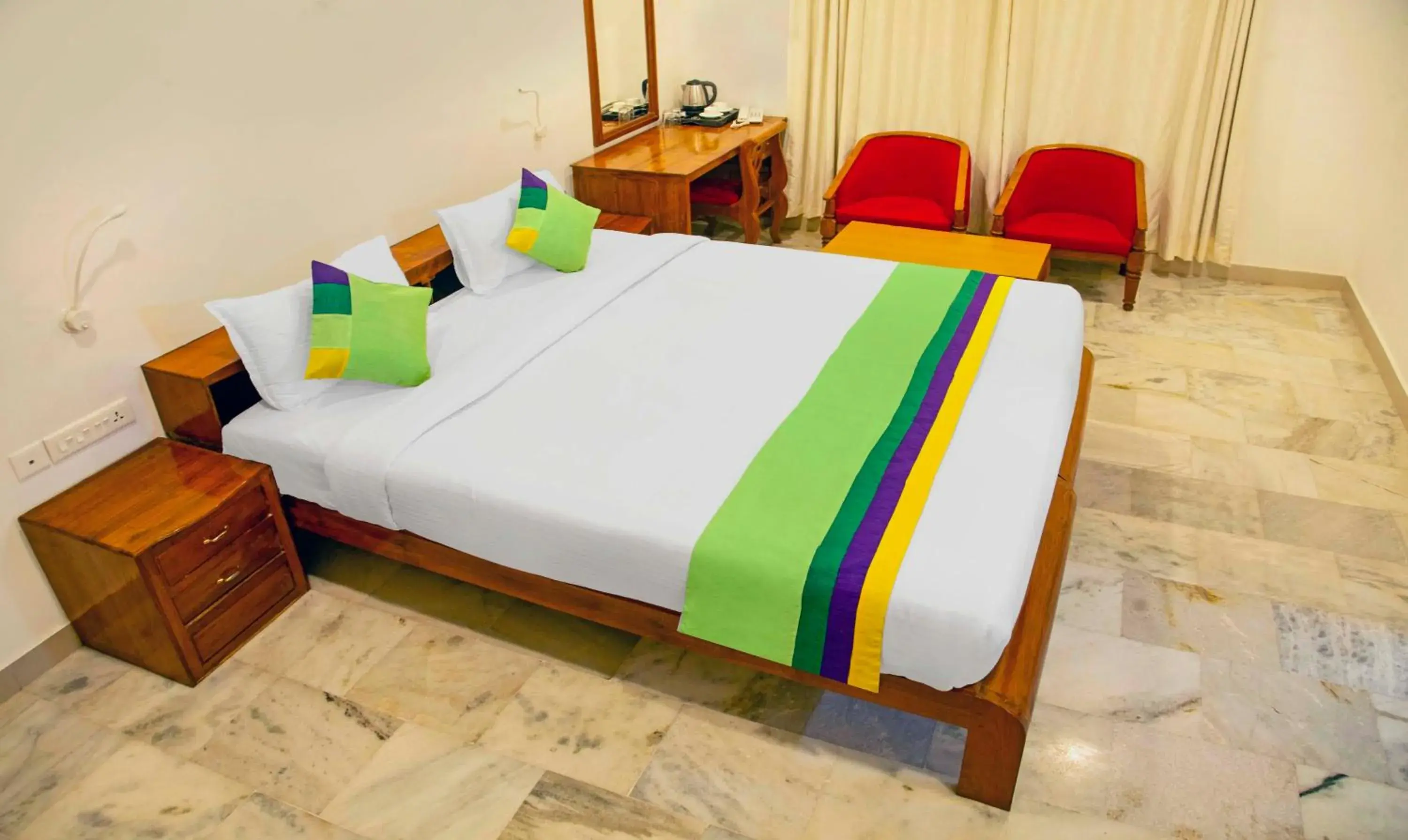 Bedroom, Bed in Treebo Kumily Gate Thekkady Bedroom, Bed in Treebo Kumily Gate Thekkady