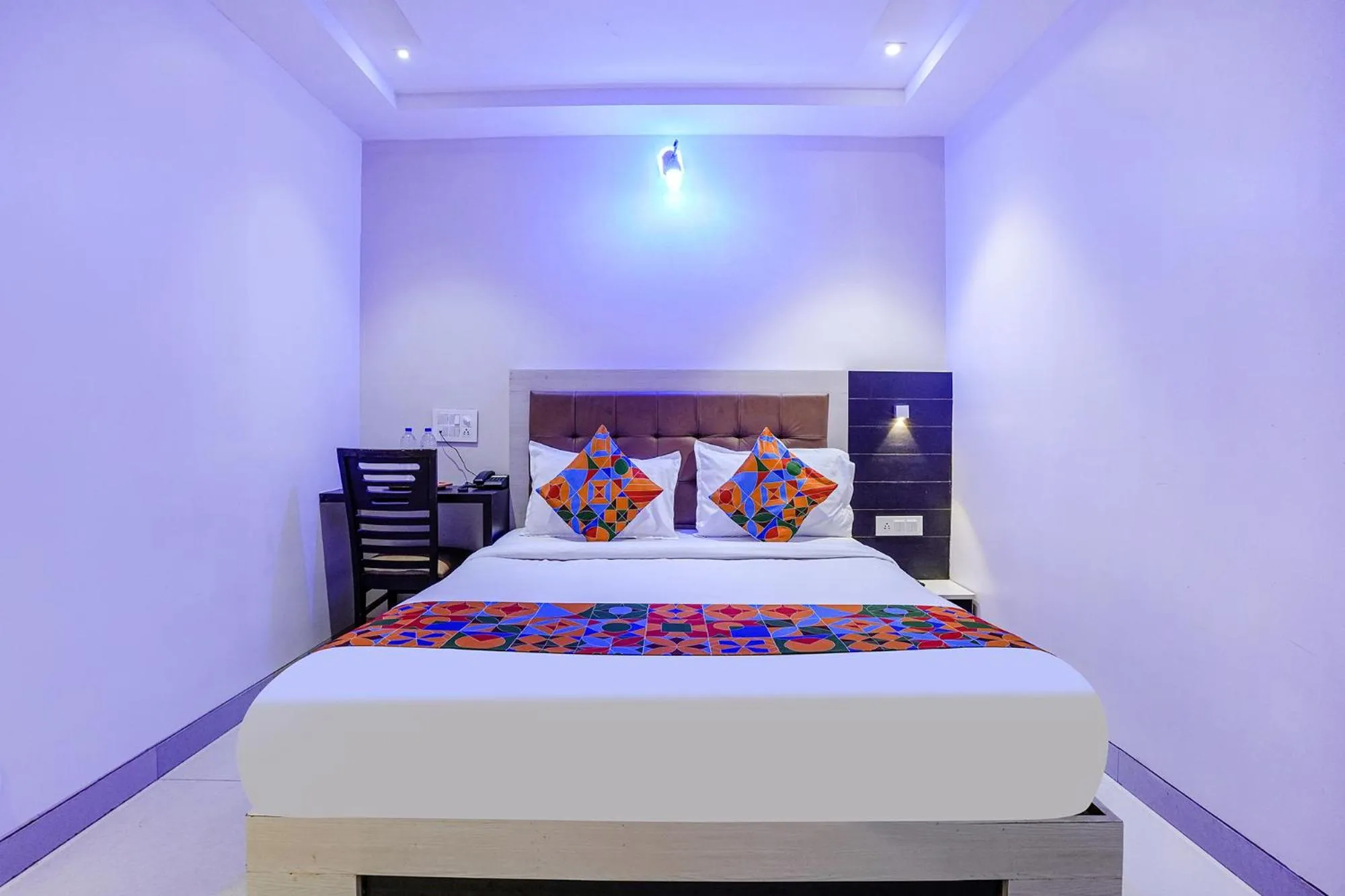 Bed in FabExpress Embassy Suites - Nr BKC