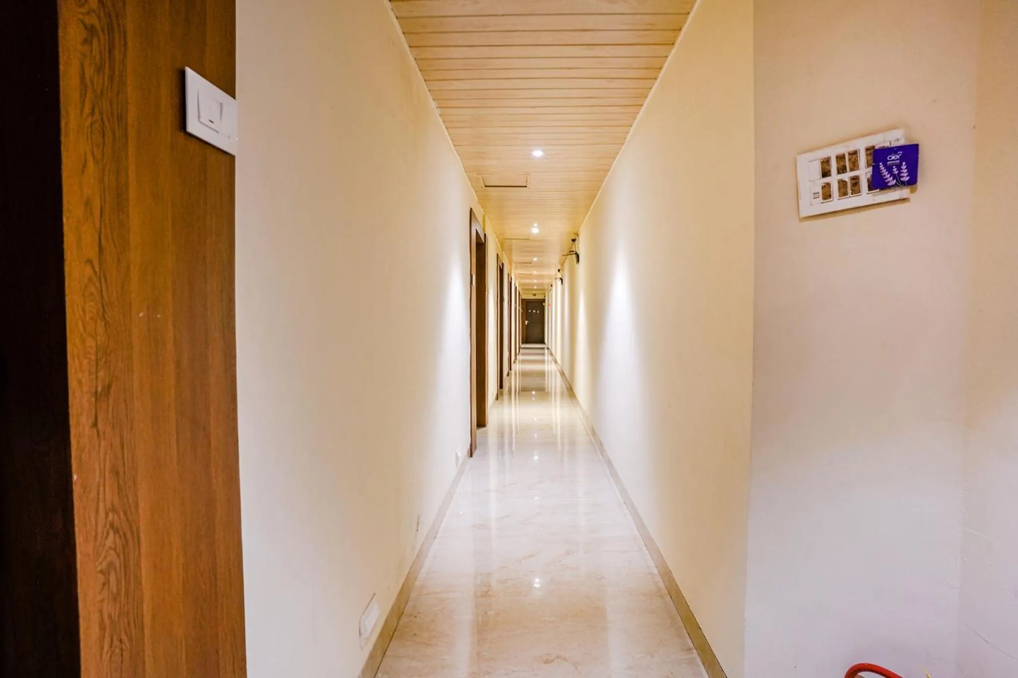 Lobby or reception in FabExpress Embassy Suites - Nr BKC