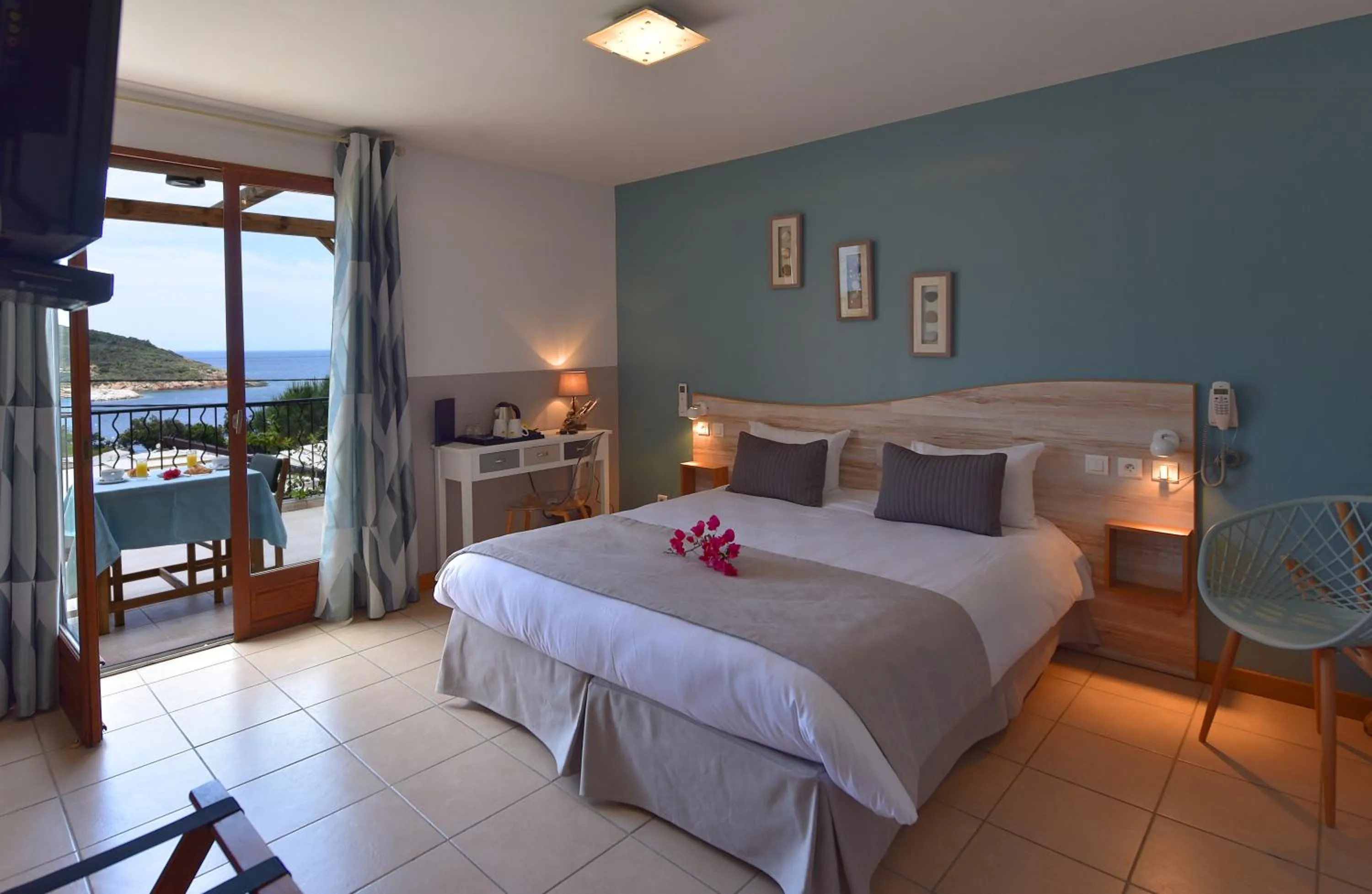 Comfort Room with Sea View and Terrace in Hotel Palazzu & SPA - Adult Only