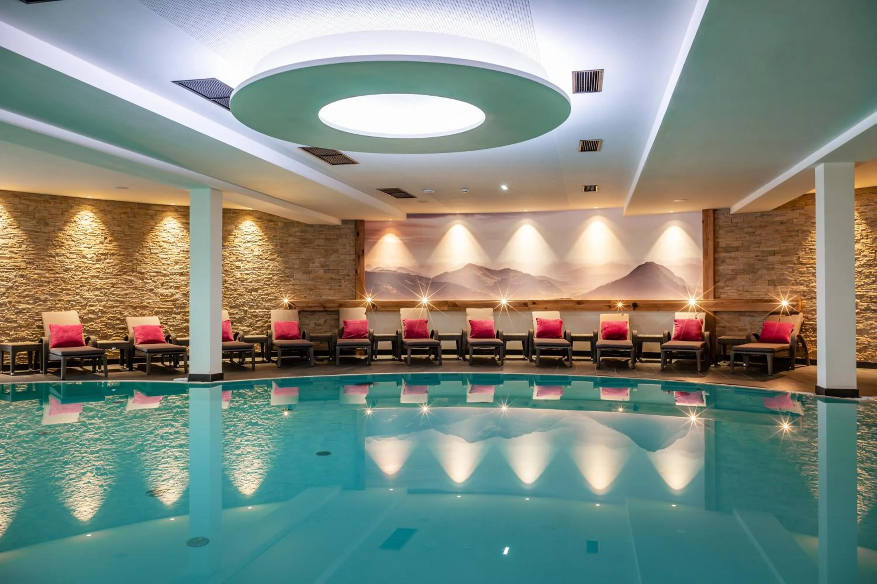 Swimming pool in Hotel Adapura Wagrain