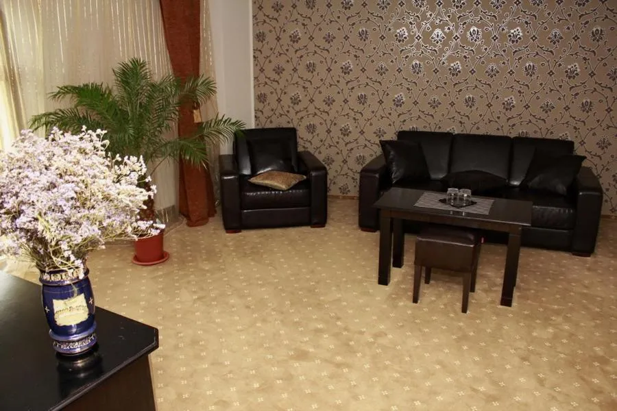 One-Bedroom Suite in Hotel Imperium