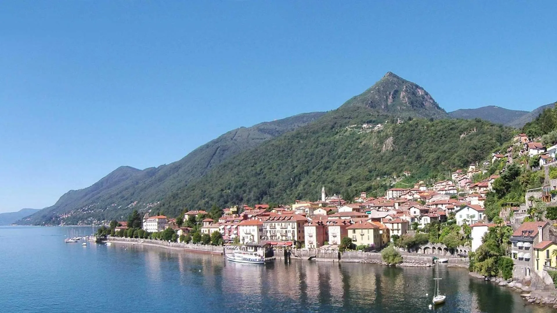 Property building in Residenza dei Fiori