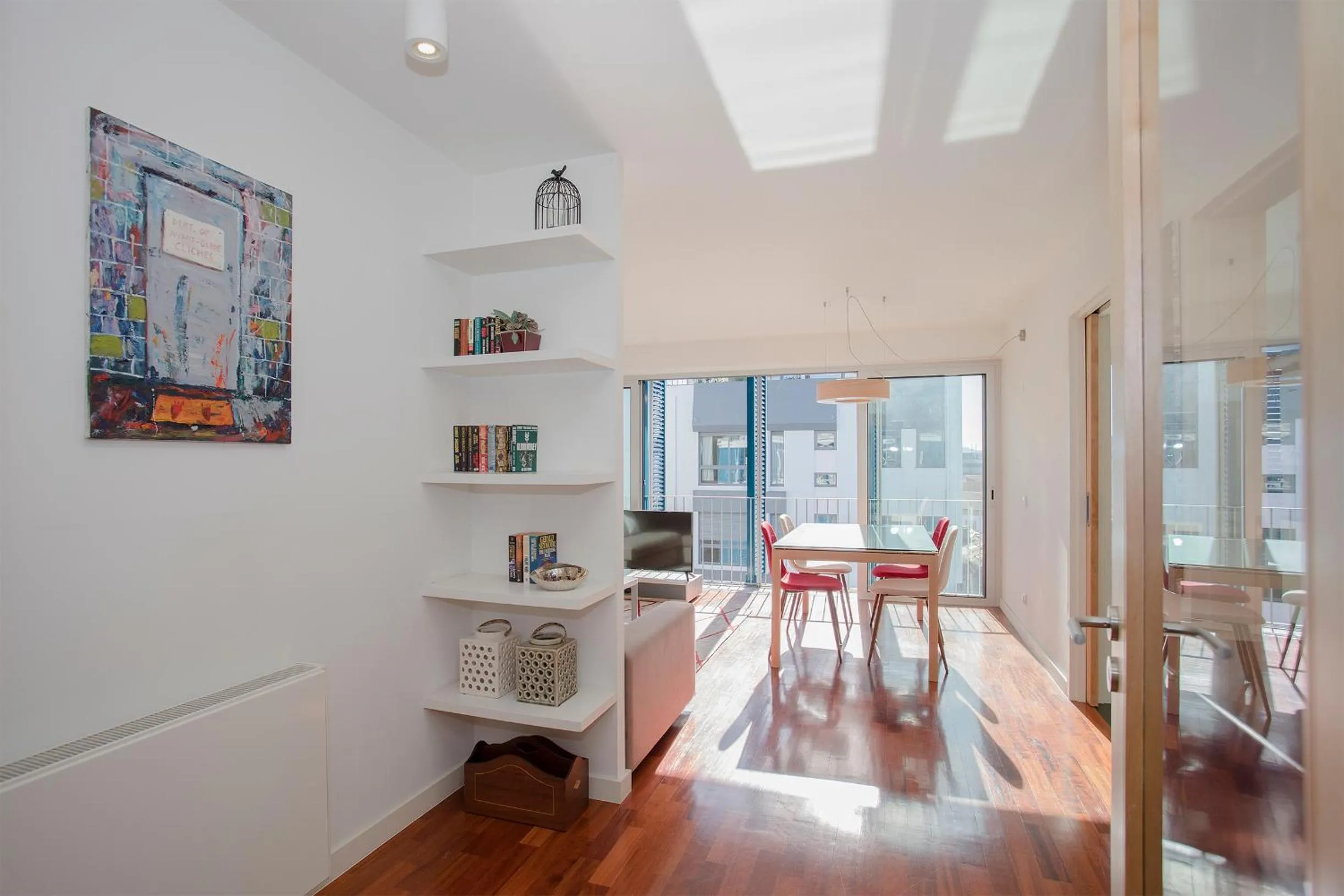 TV and multimedia, Bed in Liiiving in Porto | Bright Light Apartment
