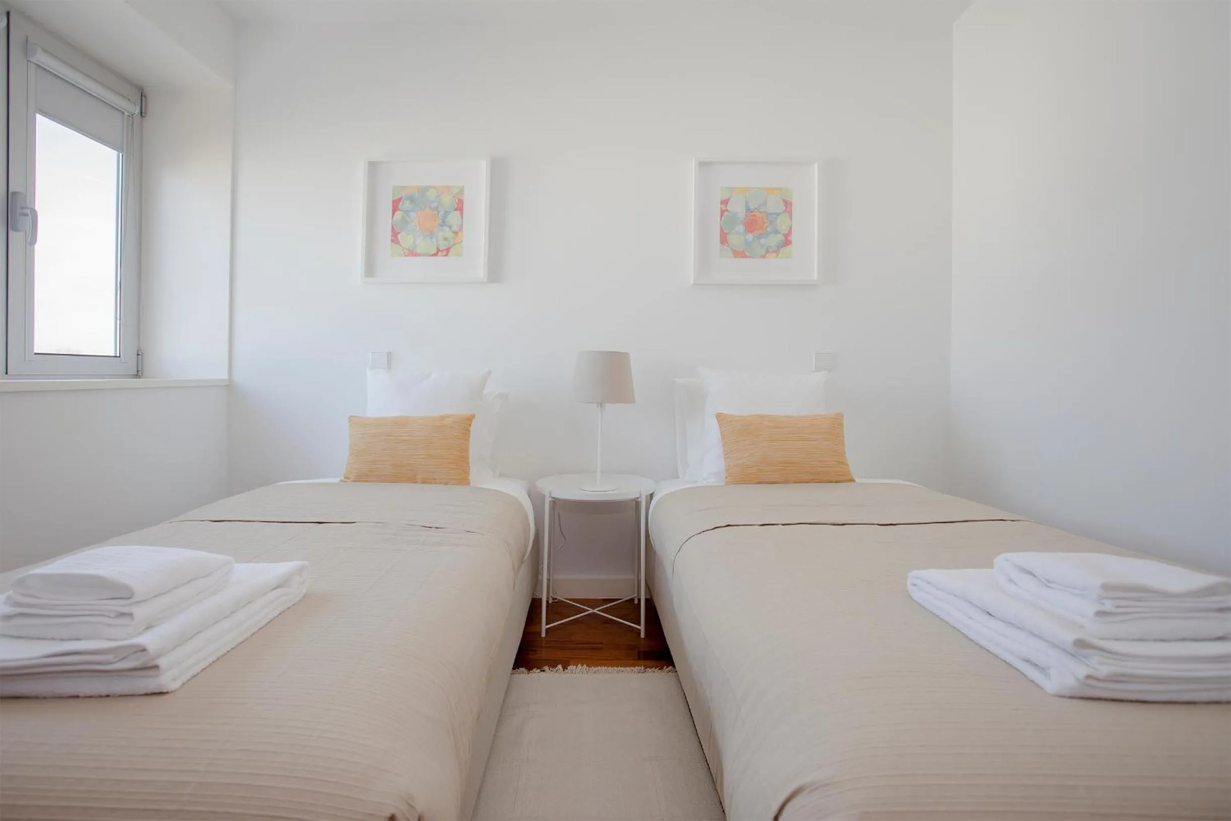 Bed in Liiiving in Porto | Bright Light Apartment