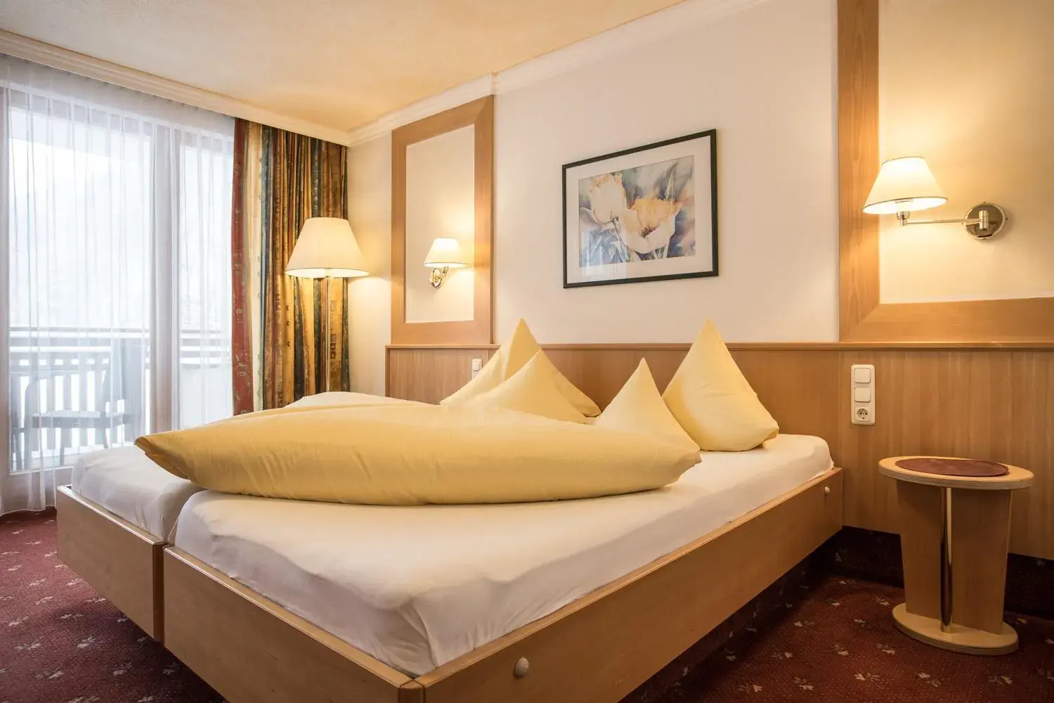 Double Room with Mountain View - single occupancy in Hotel Weisseespitze Double Room with Mountain View - single occupancy in Hotel Weisseespitze