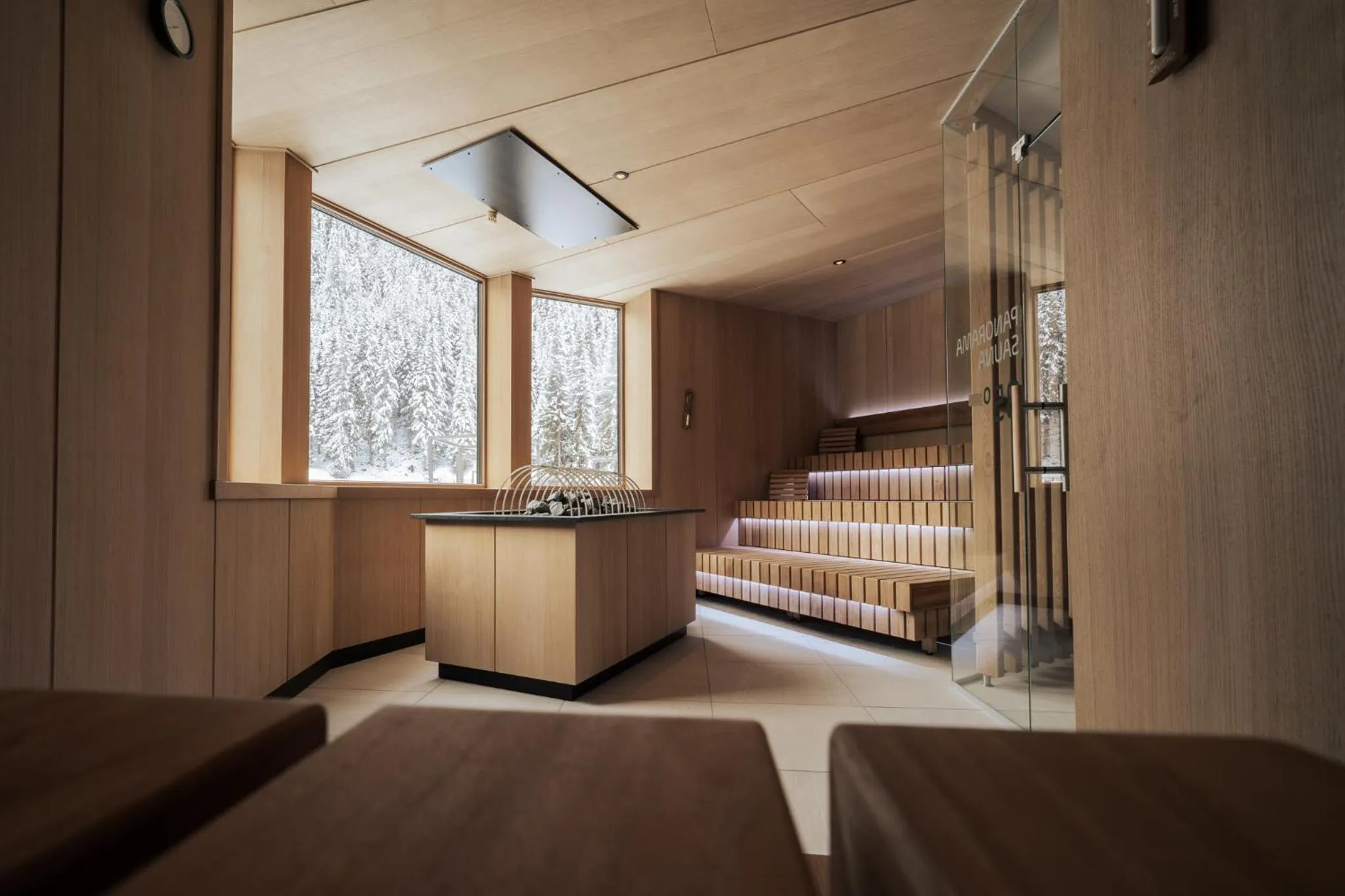 Sauna, Bed in Hotel Weisseespitze