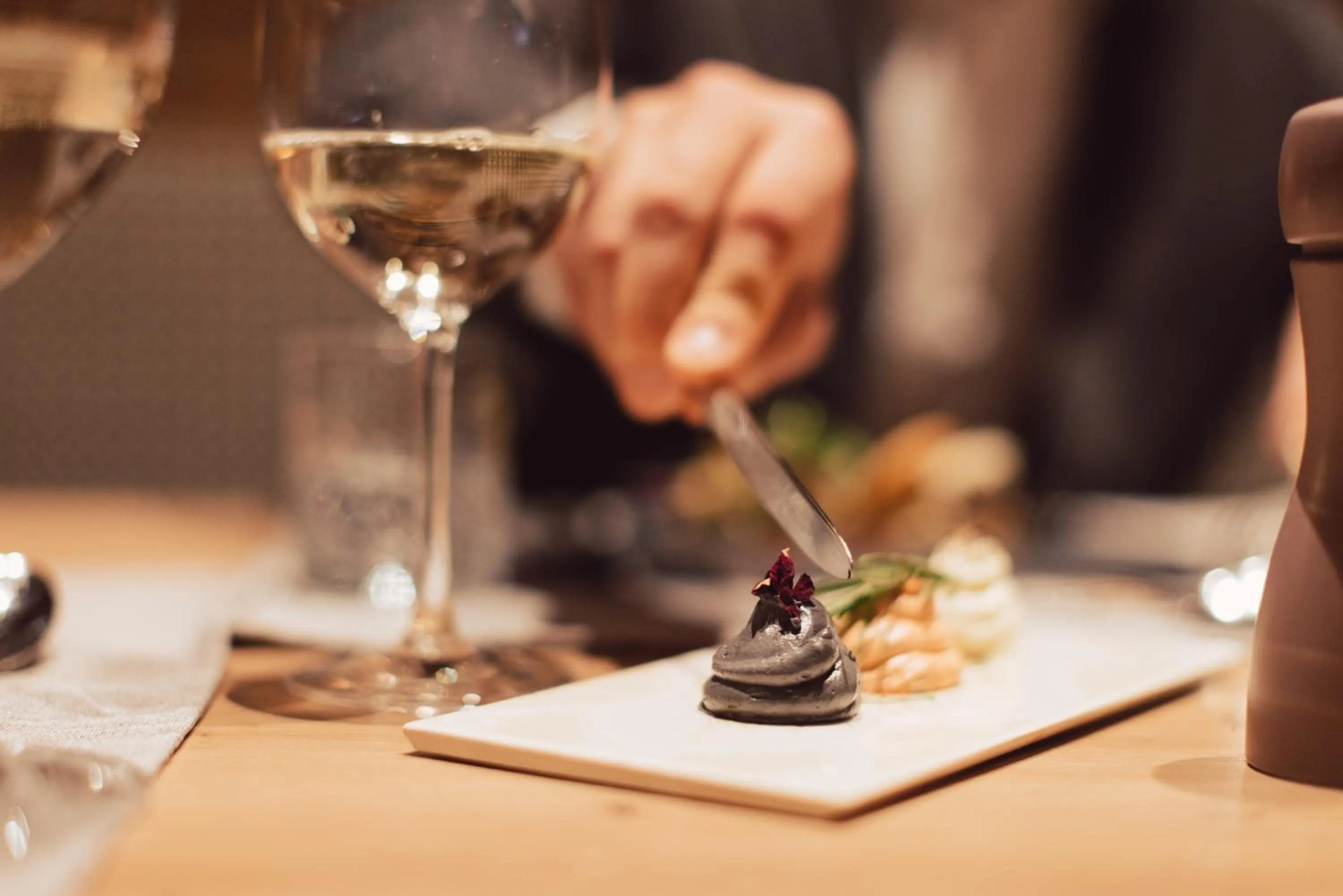 Restaurant/places to eat in Hotel Weisseespitze