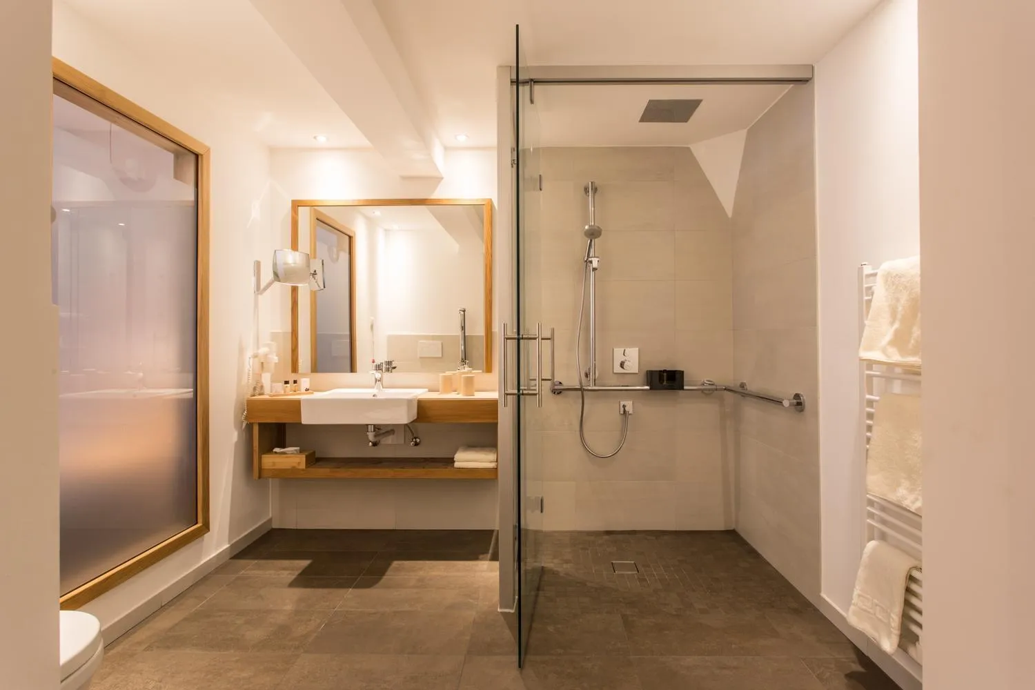 Photo of the whole room in Hotel Weisseespitze