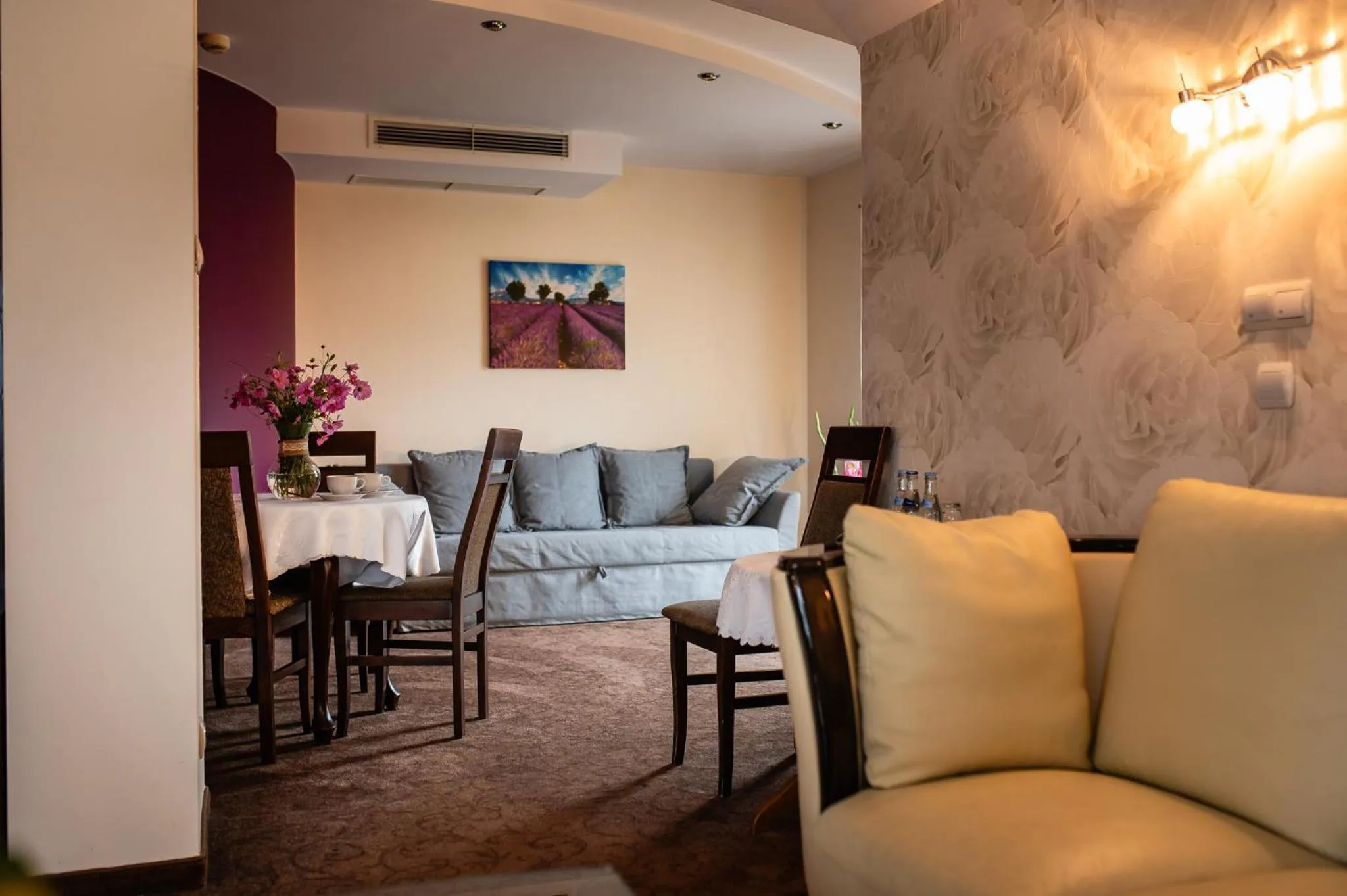 Seating area in Hotel Alta